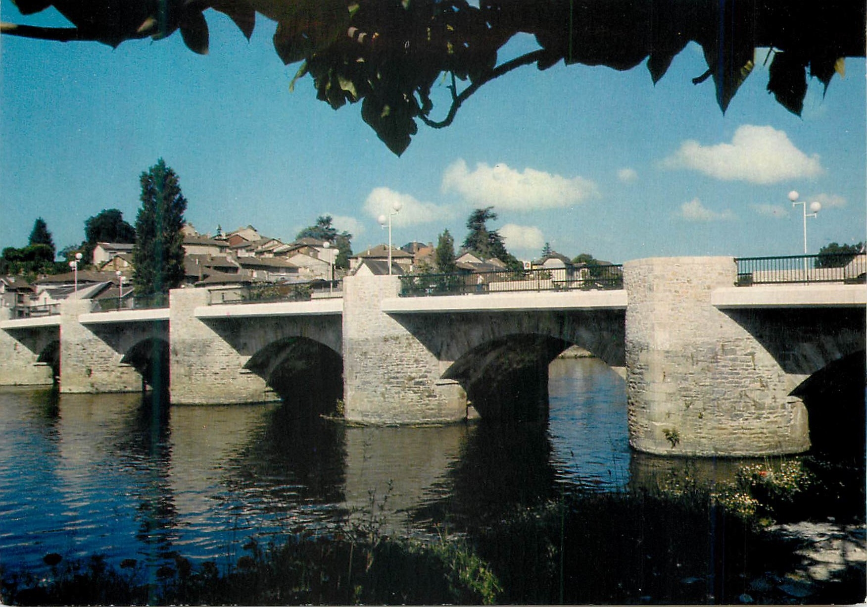 CPM Joyaux du Limousin Aixe sur Vienne Le nouveau pont sur la Vienne