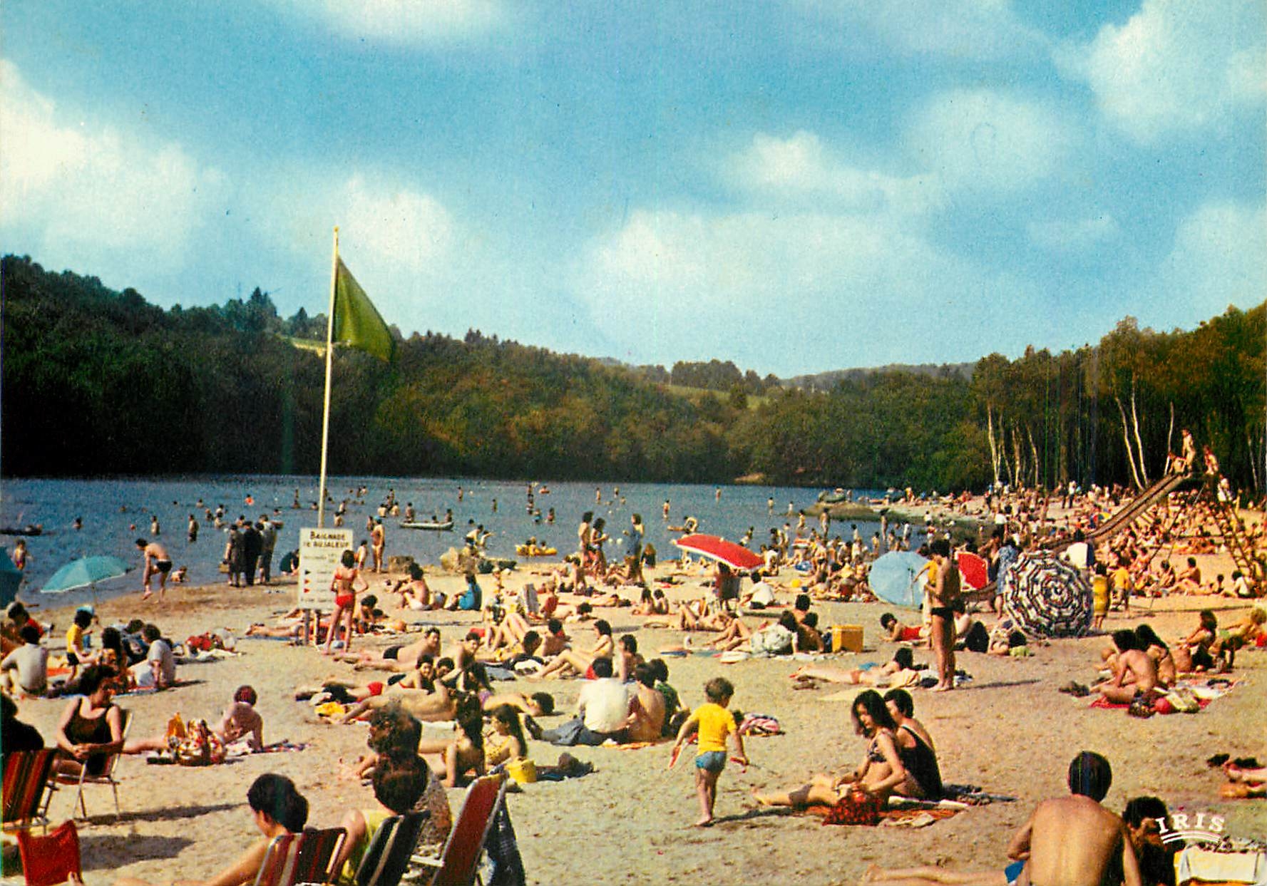 CPM Bujaleuf Haute Vienne La Plage
