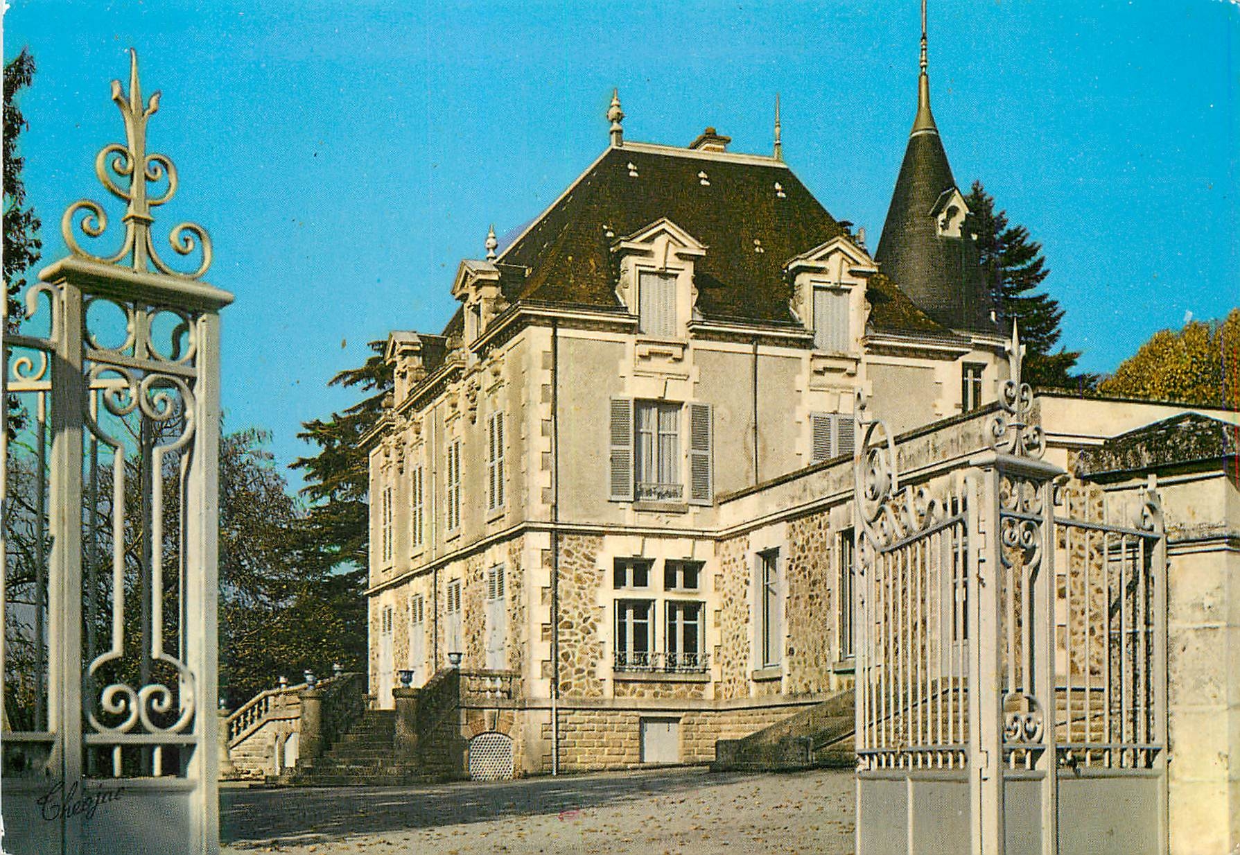 CPM La Basse Marche Le Dorat Haute Vienne La Mairie