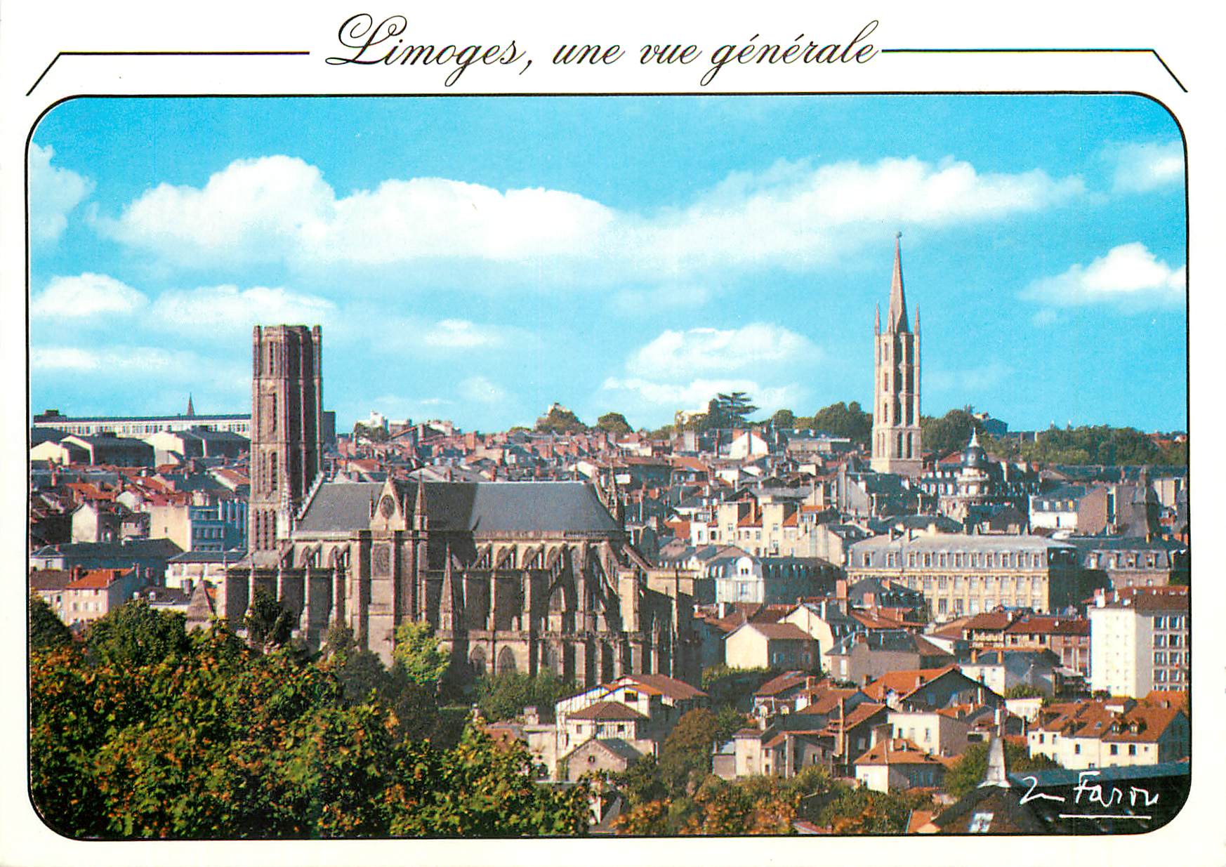 CPM Limoges une vue generale Limoges au premier plan la cathedrale puis le clocher St Michel centre ville