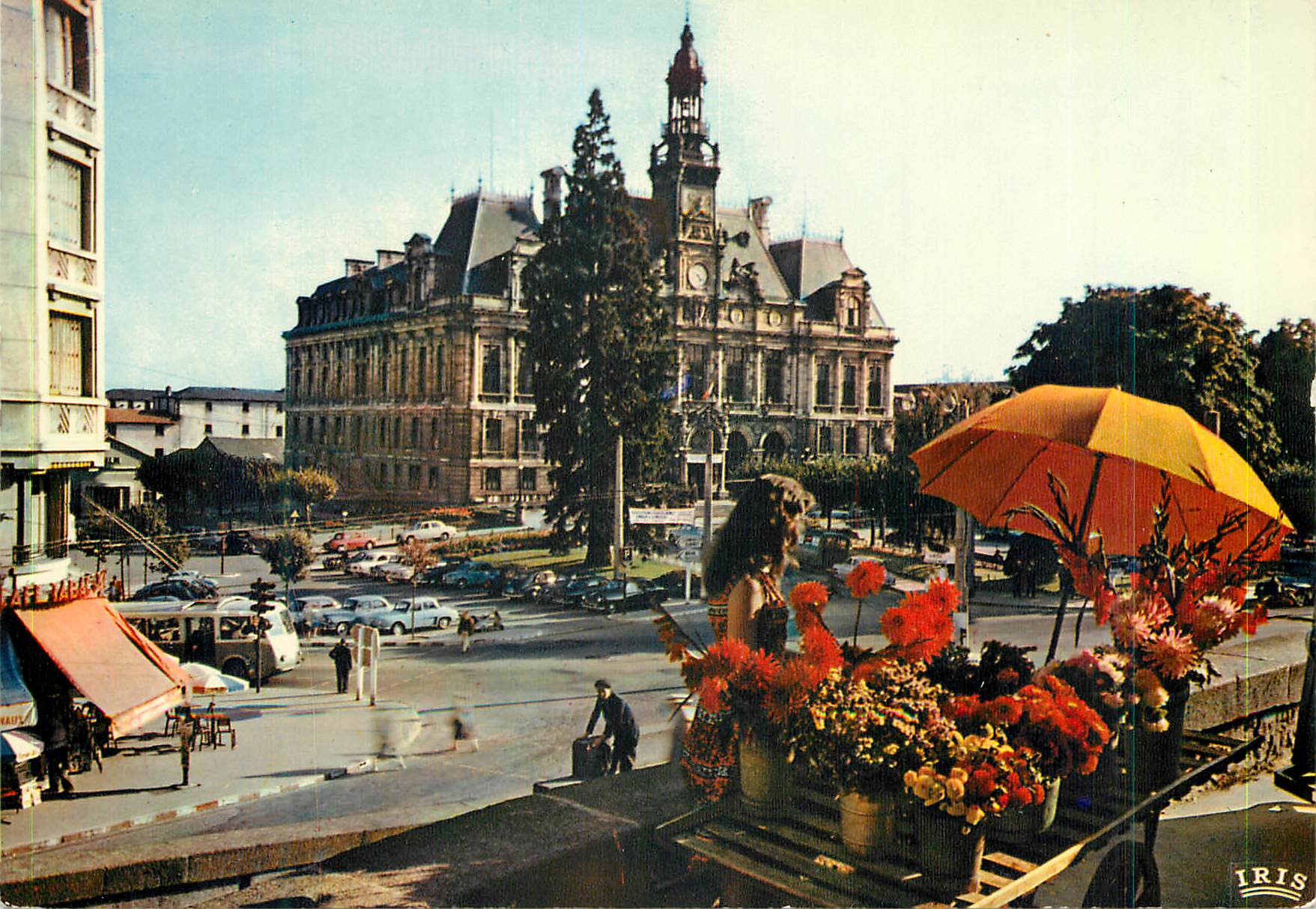 CPM Limoges Haute Vienne L Hotel de Ville