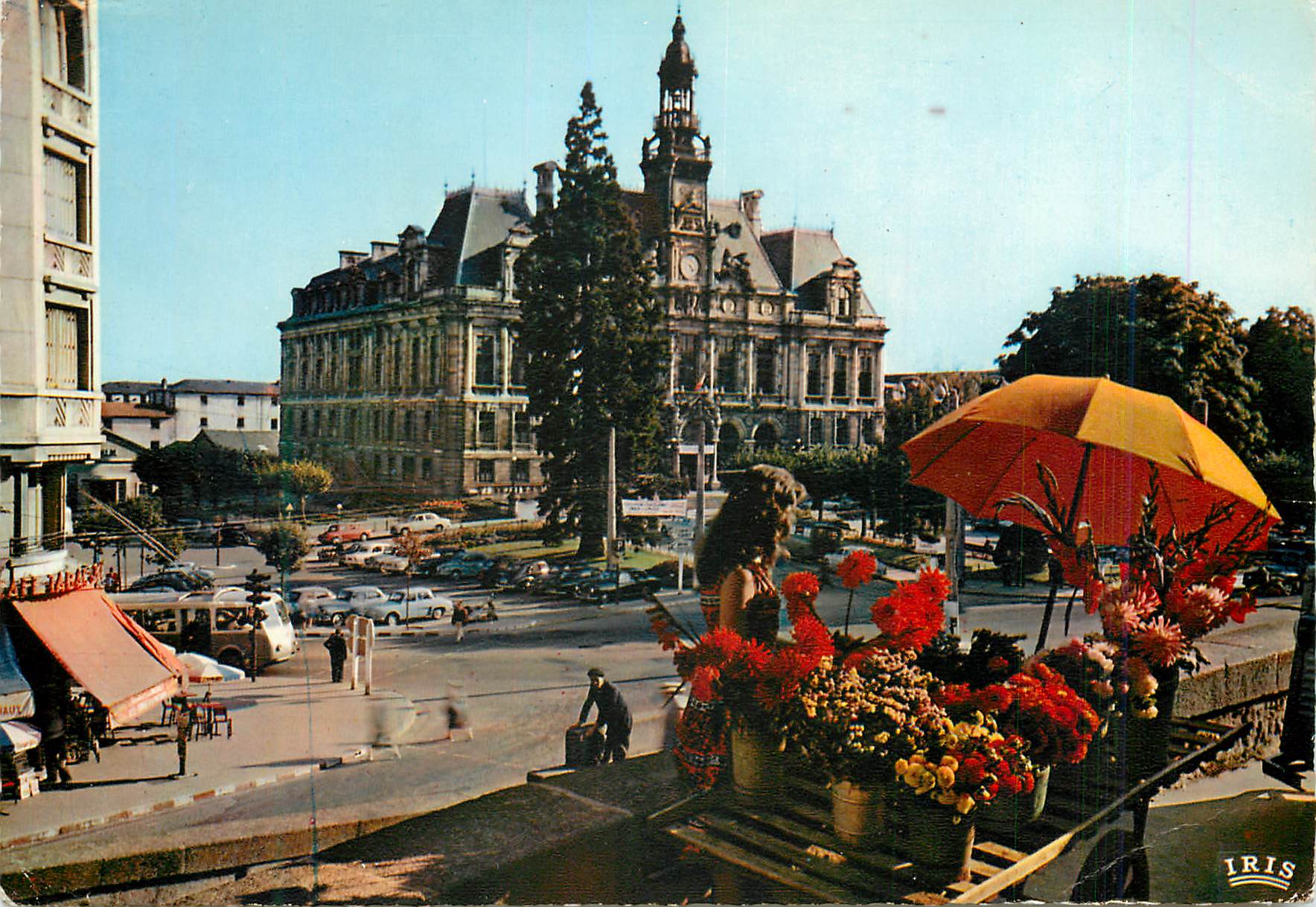 CPM Limoges Haute Vienne L Hotel de Ville