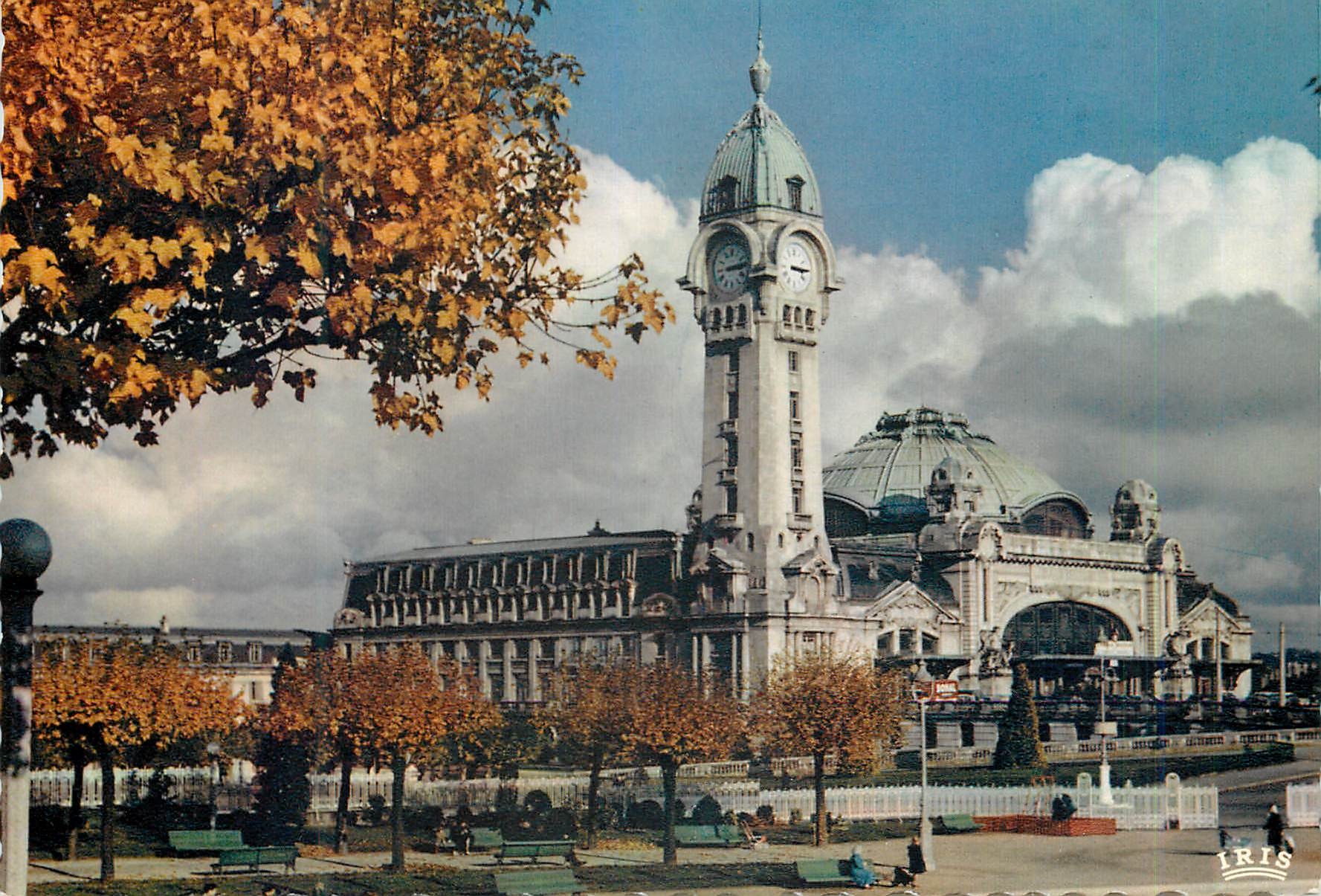 CPM Limoges Hte Vienne La Gare des Benedictins
