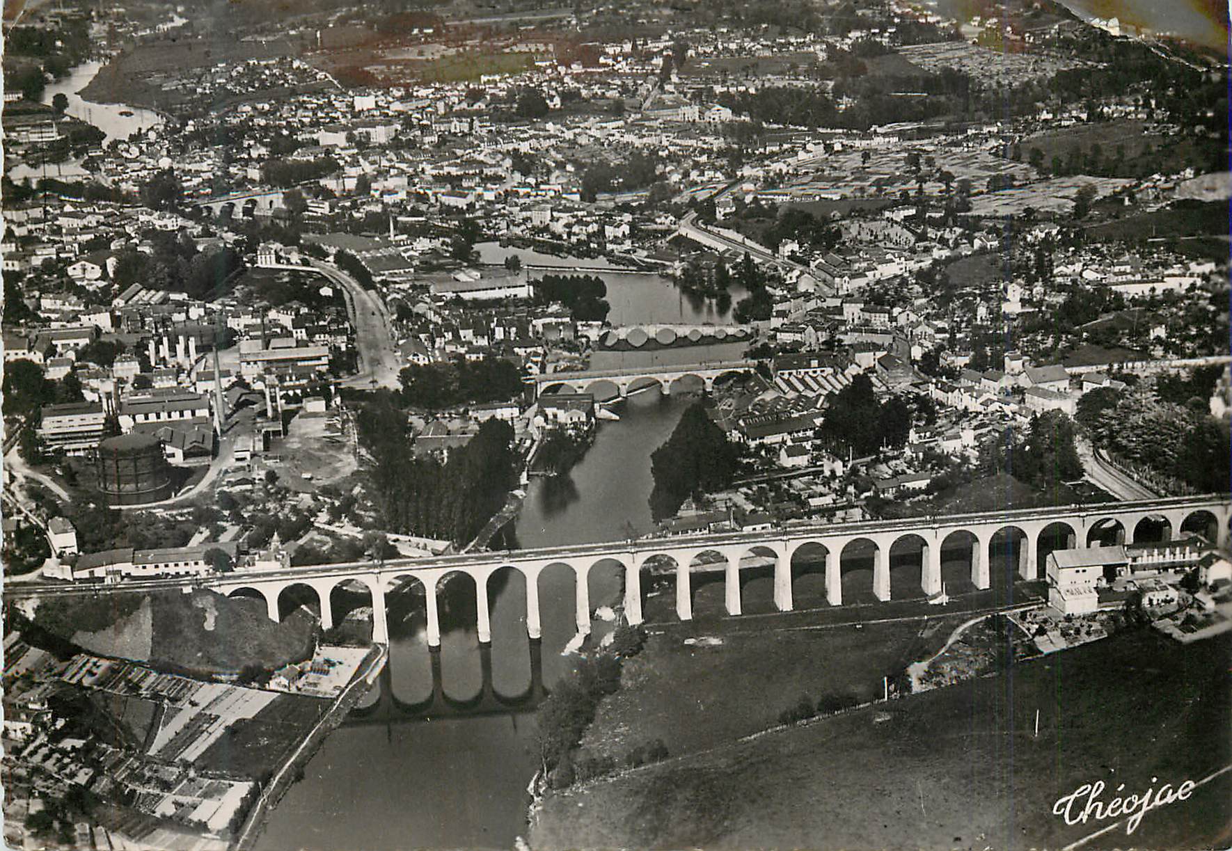 CPM Limoges Vallee de Vienne et les Ponts Dans l ordre Le Viadue Pont de la Revolution Pont Saint Martial Pont Neuf