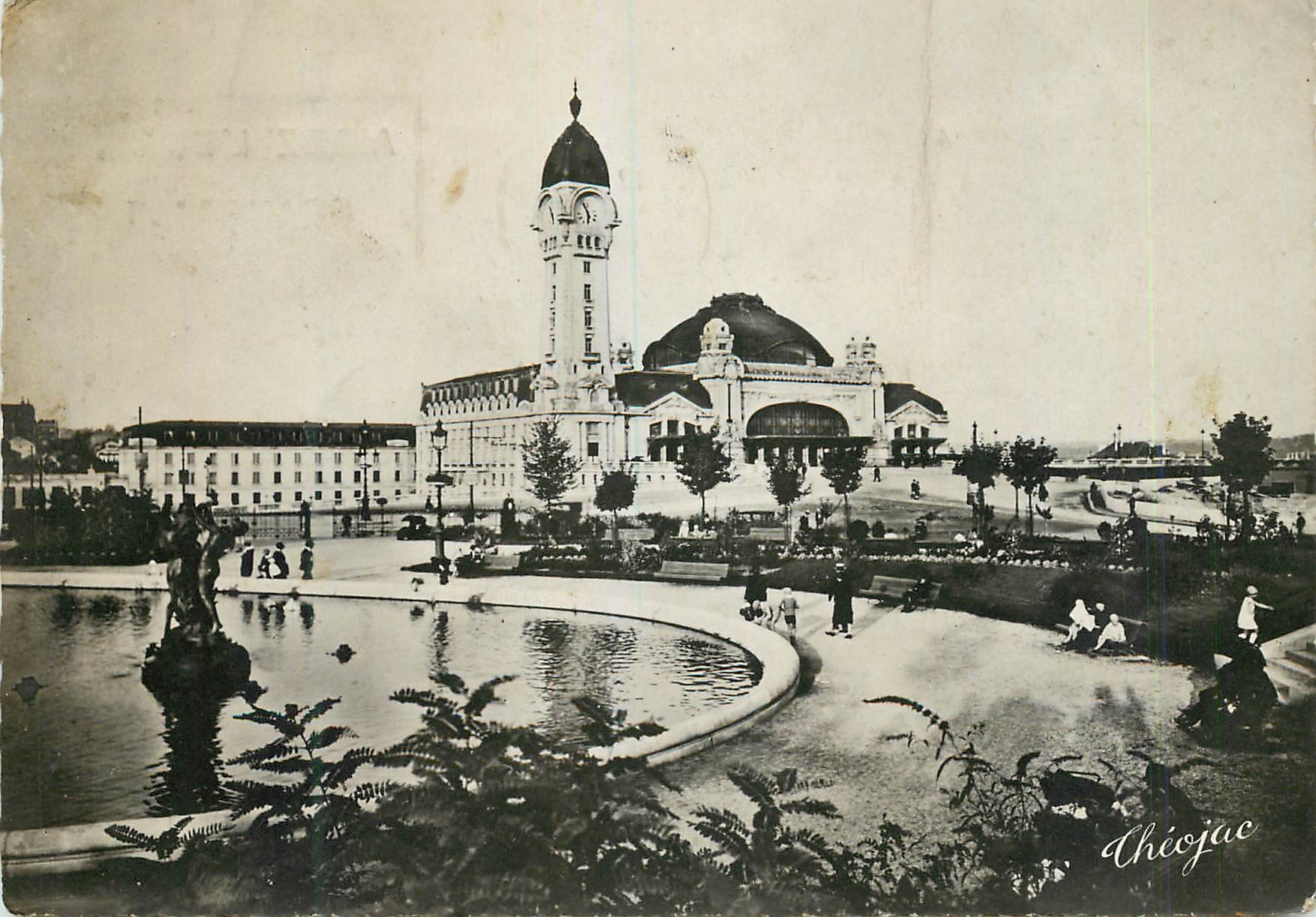 CPM Limoges La Gare et les Jardins