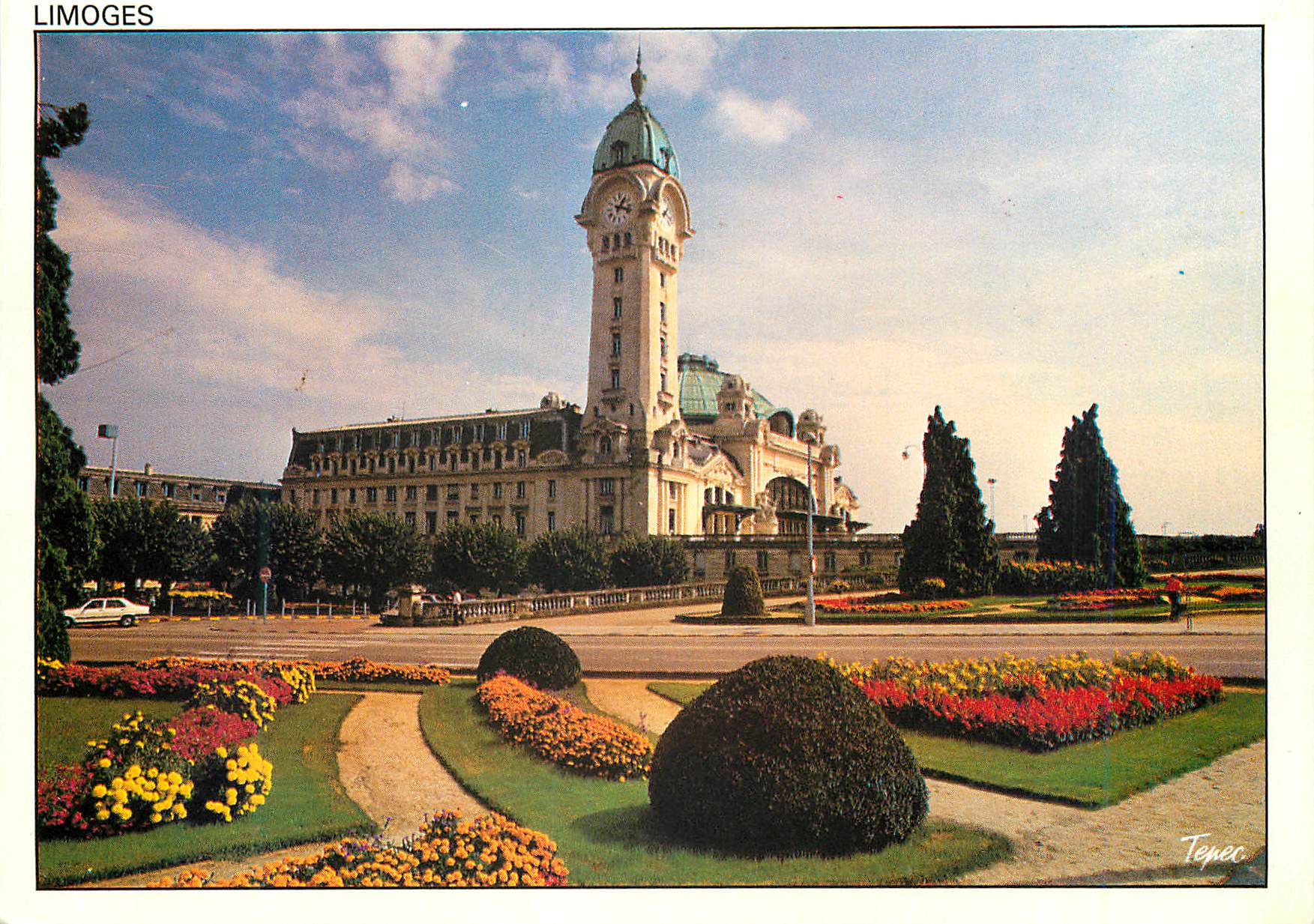 CPM Limoges La Gare des Benedictins ouverte aux voyageurs