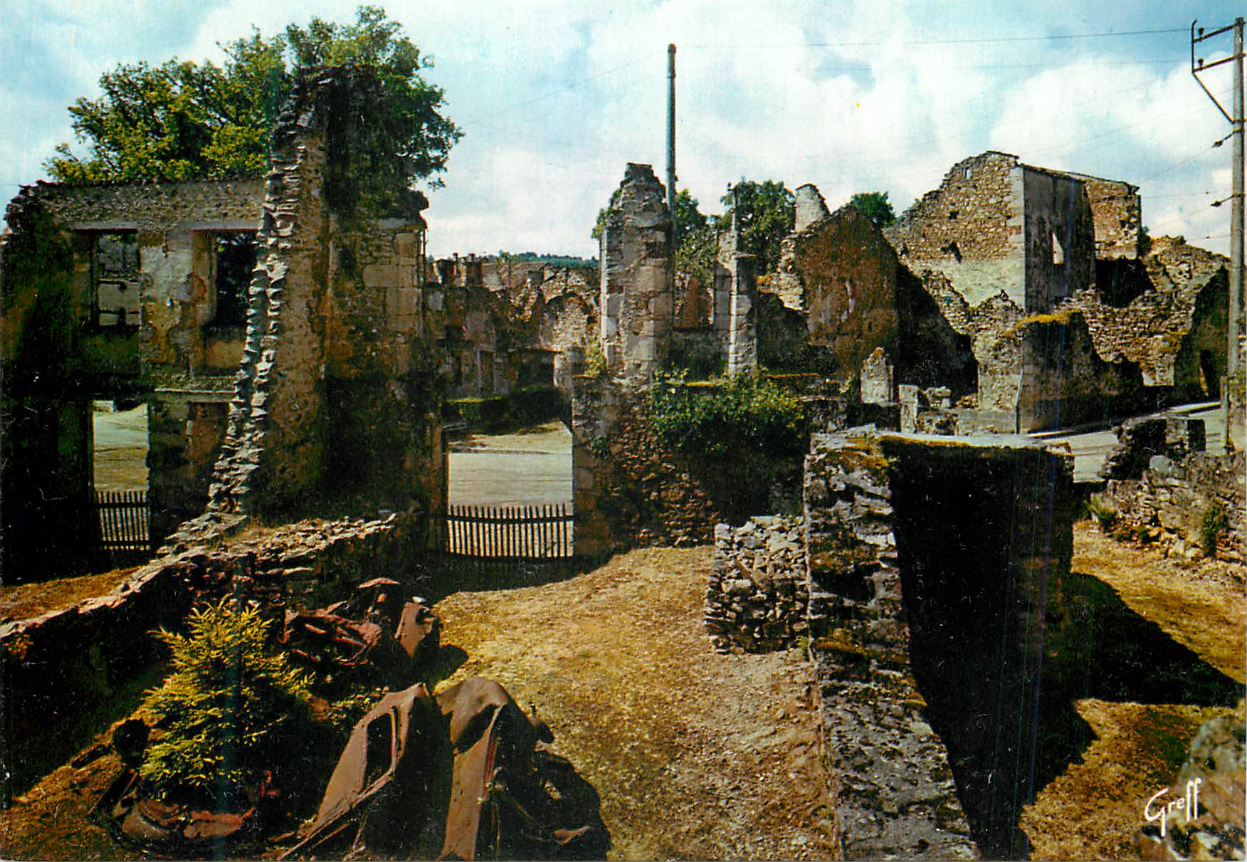 CPM Oradour sur Glane Haute Vienne Cite Martyre 10 Juin 1944 Les Nazis firent fusiller les hommes bruler les femmes et l