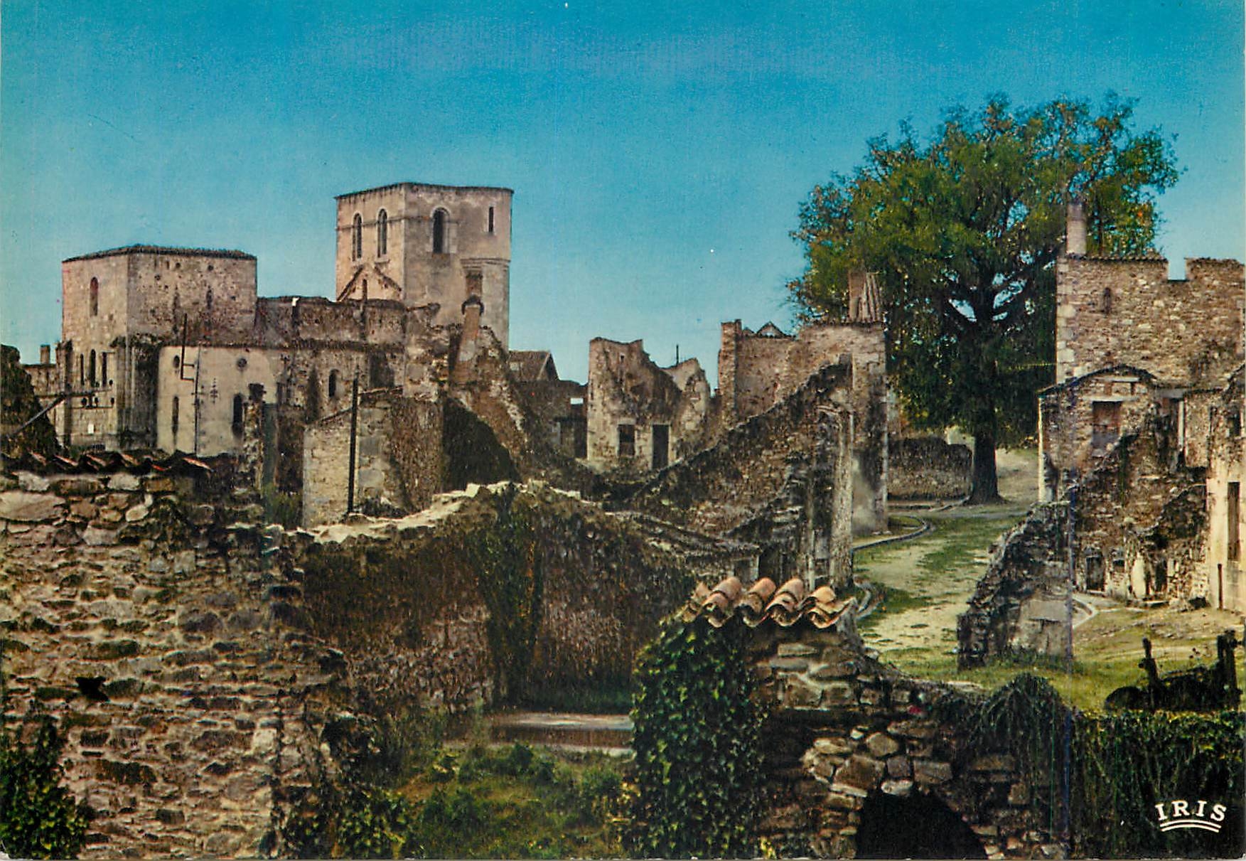 CPM Oradour sur Glane Hte Vienne Cite Martyre 10 Juin 1944 Vue generale Apres l extermination de la quasi totalie de ses
