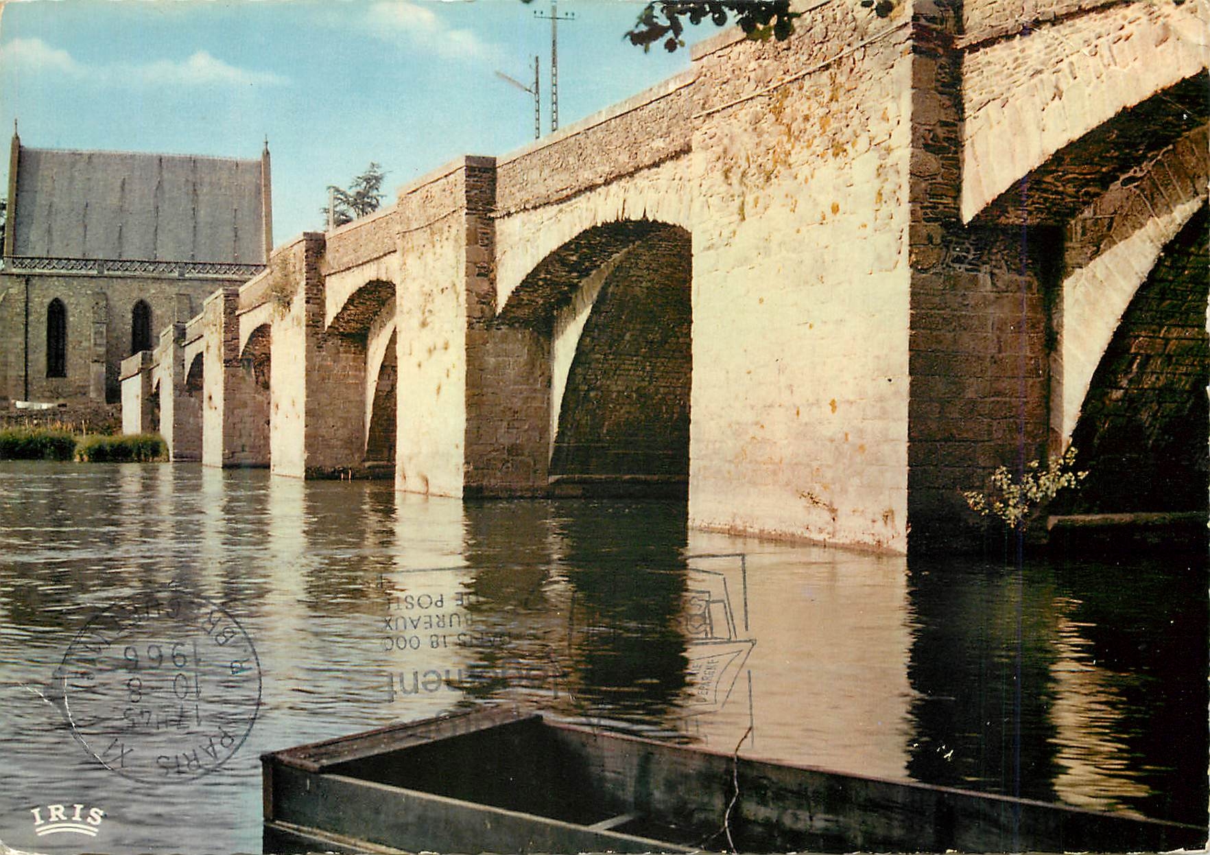 CPM Saint Junien Hte Vienne Le Pont Gothique du xiii siecle la Vienne et la chapelle Notre Dame xv siecle