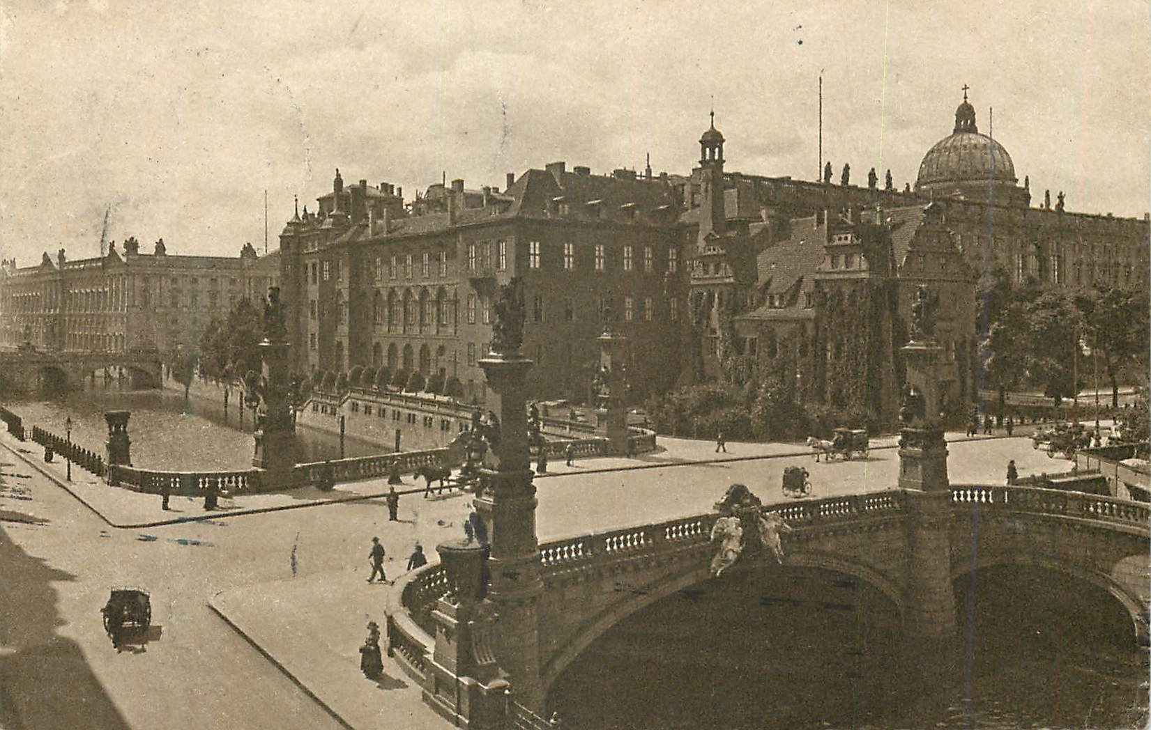 CPA Berlin Konigl Schloss mit der Kaiser Wilhelm