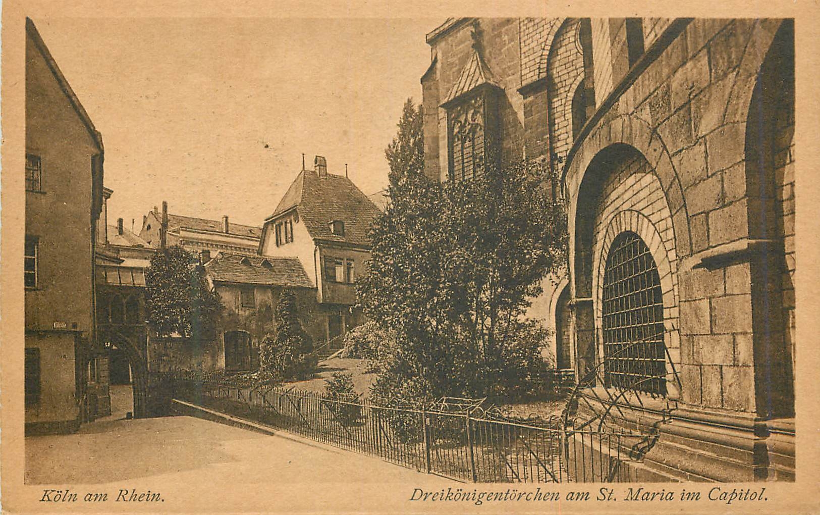 CPA Koln am Rhein Dreikonigenturchen am St Maria im Capitol