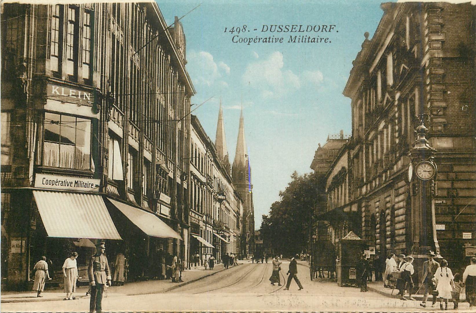 CPA Dusseldorf Cooperative Militaire Militaria