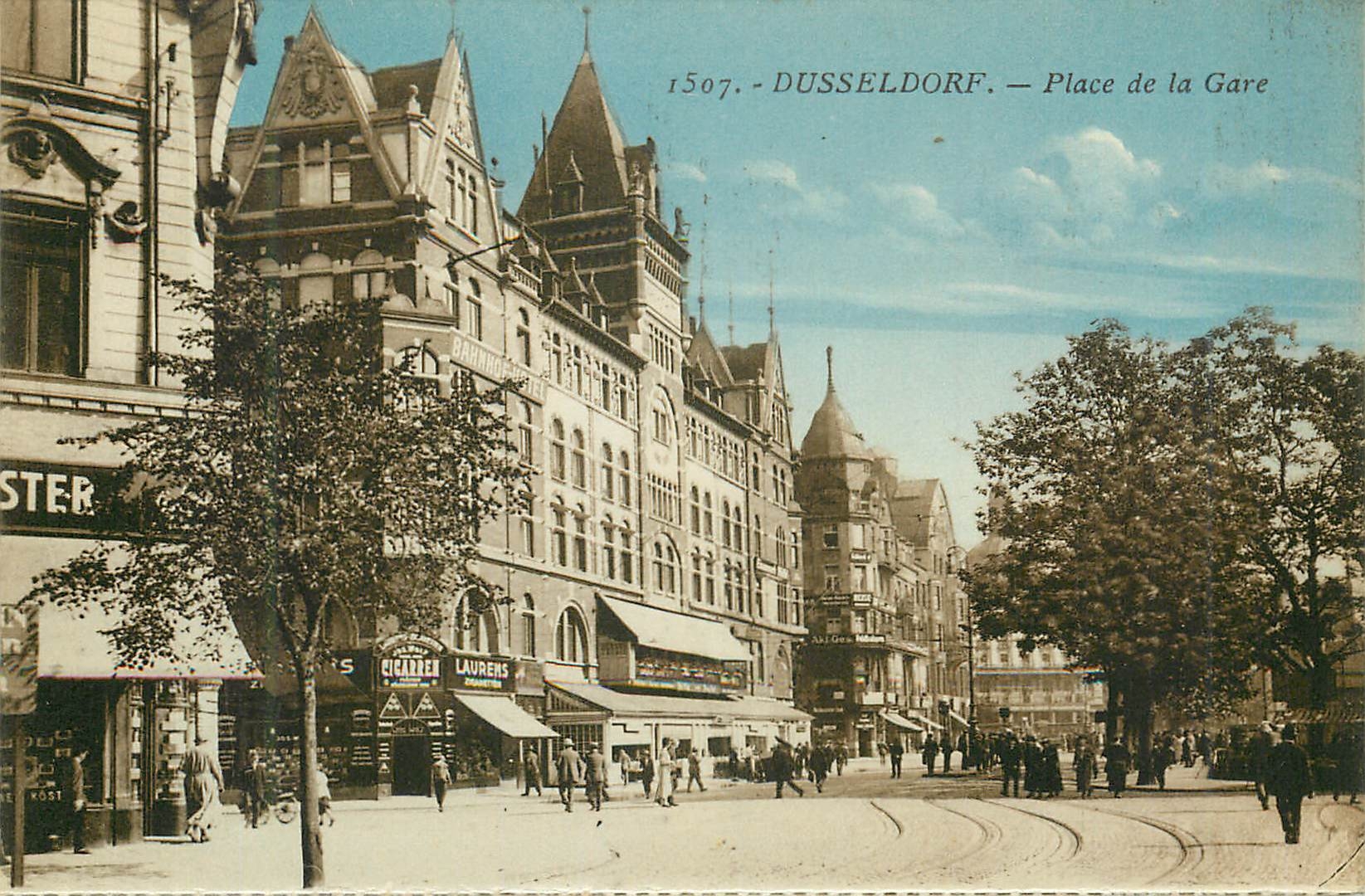 CPA Dusseldorf Place de la Gare