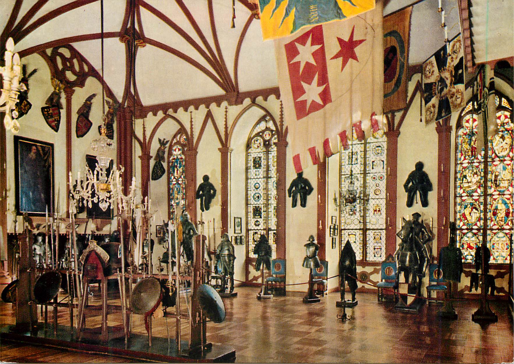 CPM Luftkurort Erbach im Odenwald Stadt der Elfenbeinschnitzer Grafliches Schloss Rittersaal Militaria