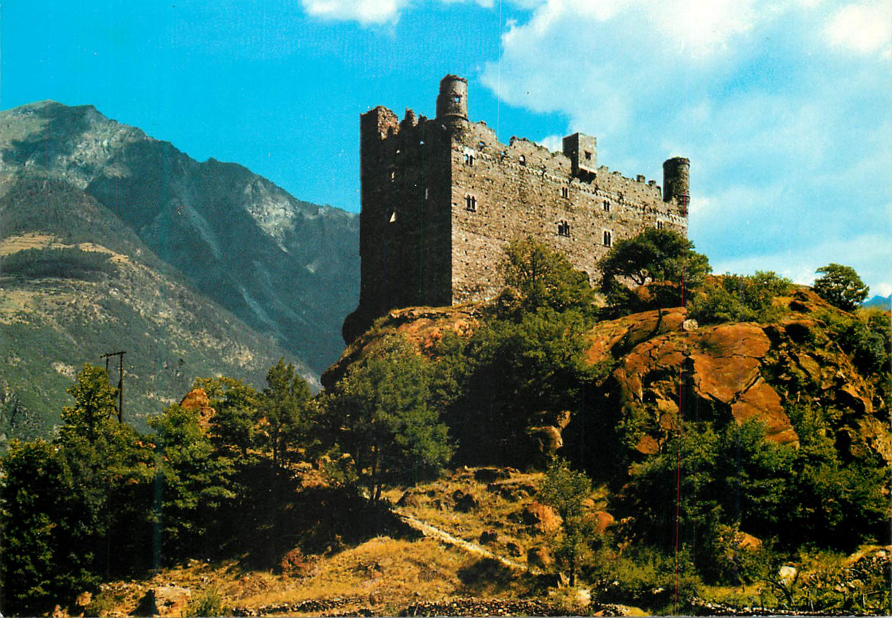 CPM Vallee d Aosta Chateau d Ussel xiv siecle