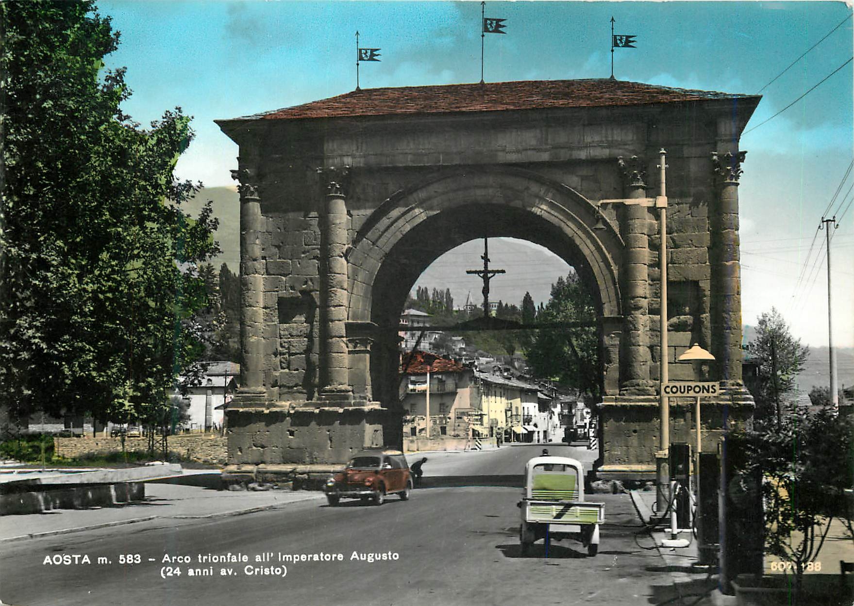CPM Aosta Arco trionfale all Imperatore Augusto