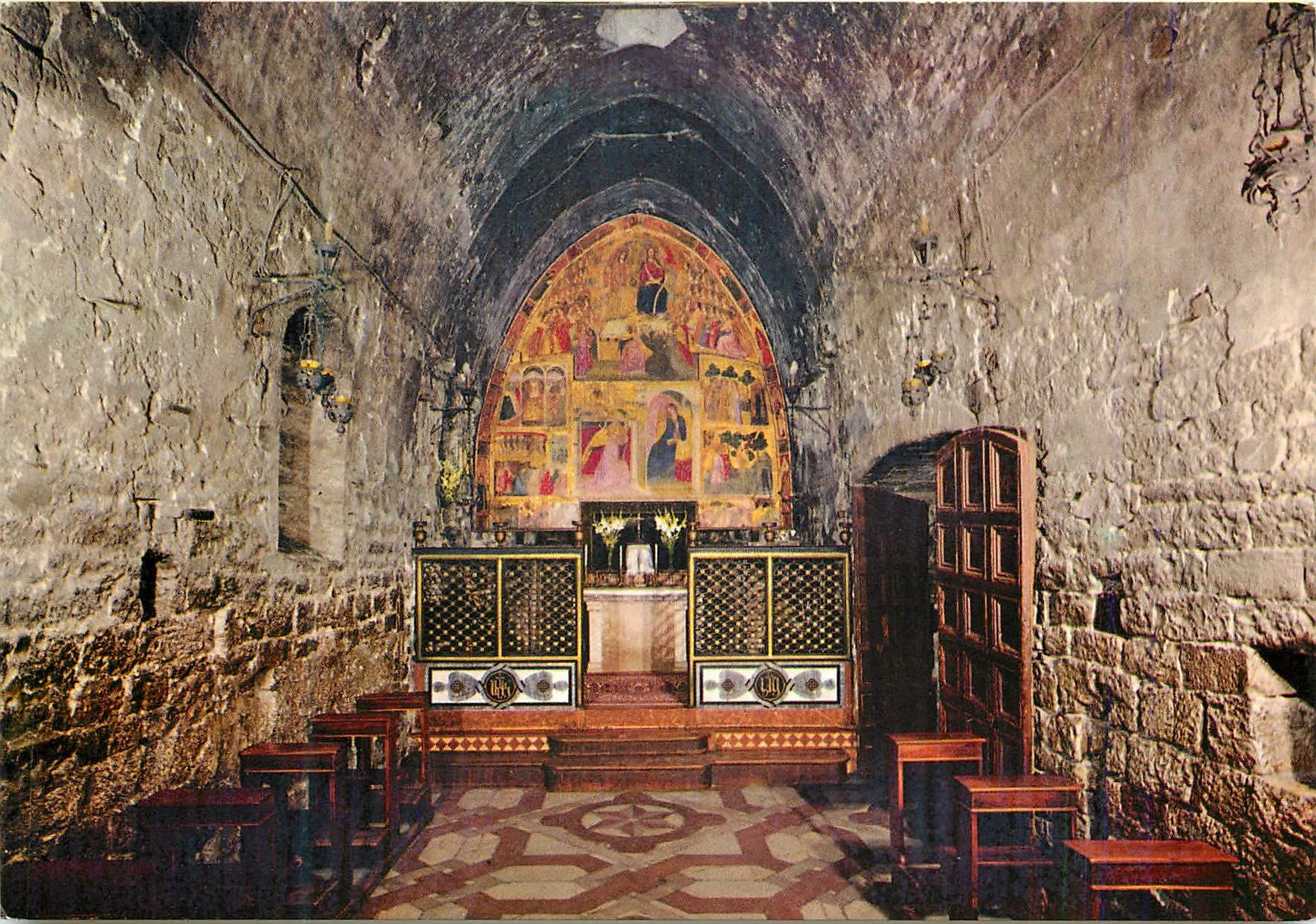 CPM Assisi Basilica di S Maria degli Angeli Interno della Porziuncola