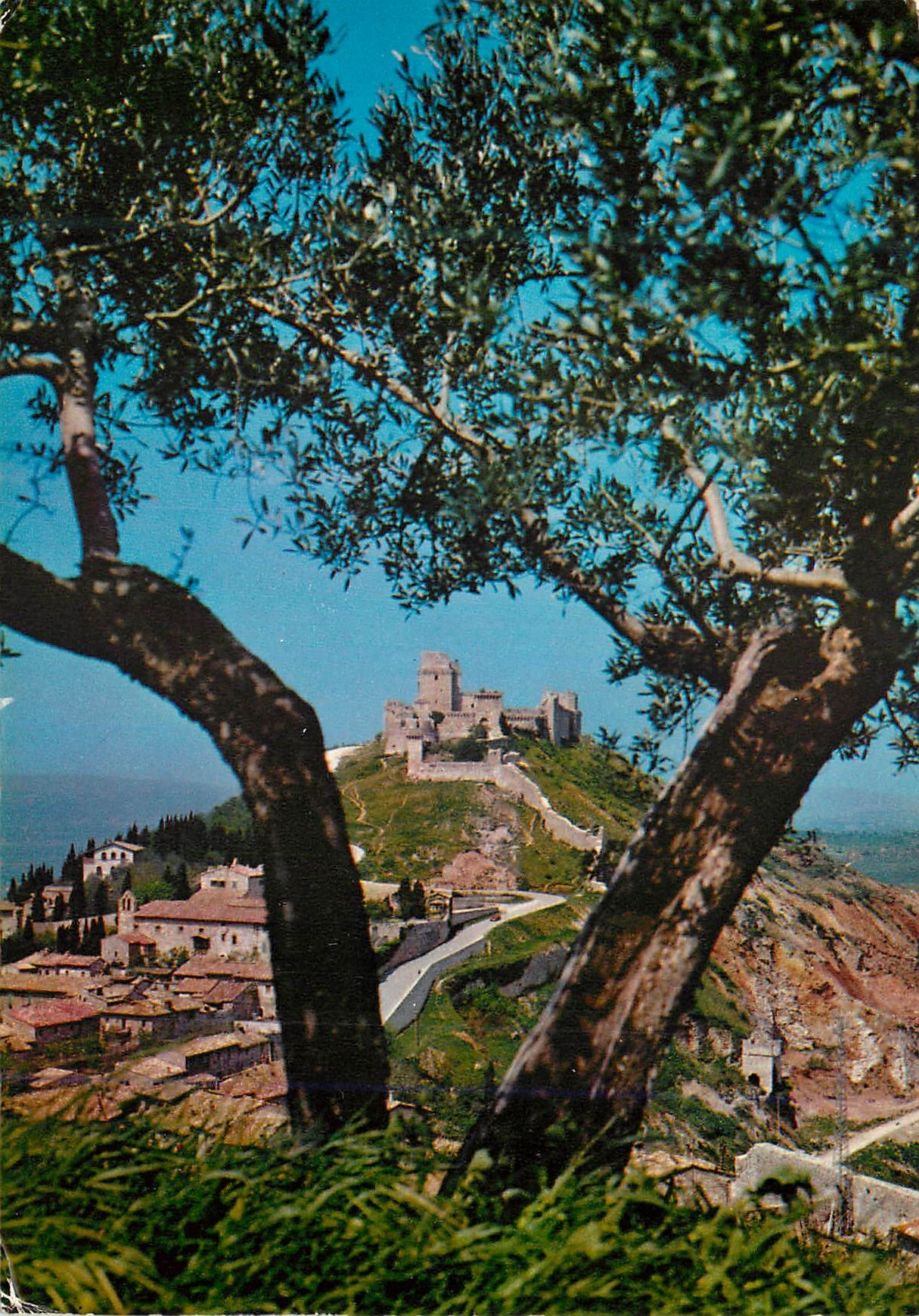 CPM Assisi La Rocca Maggiore vue de la Rocchicciola
