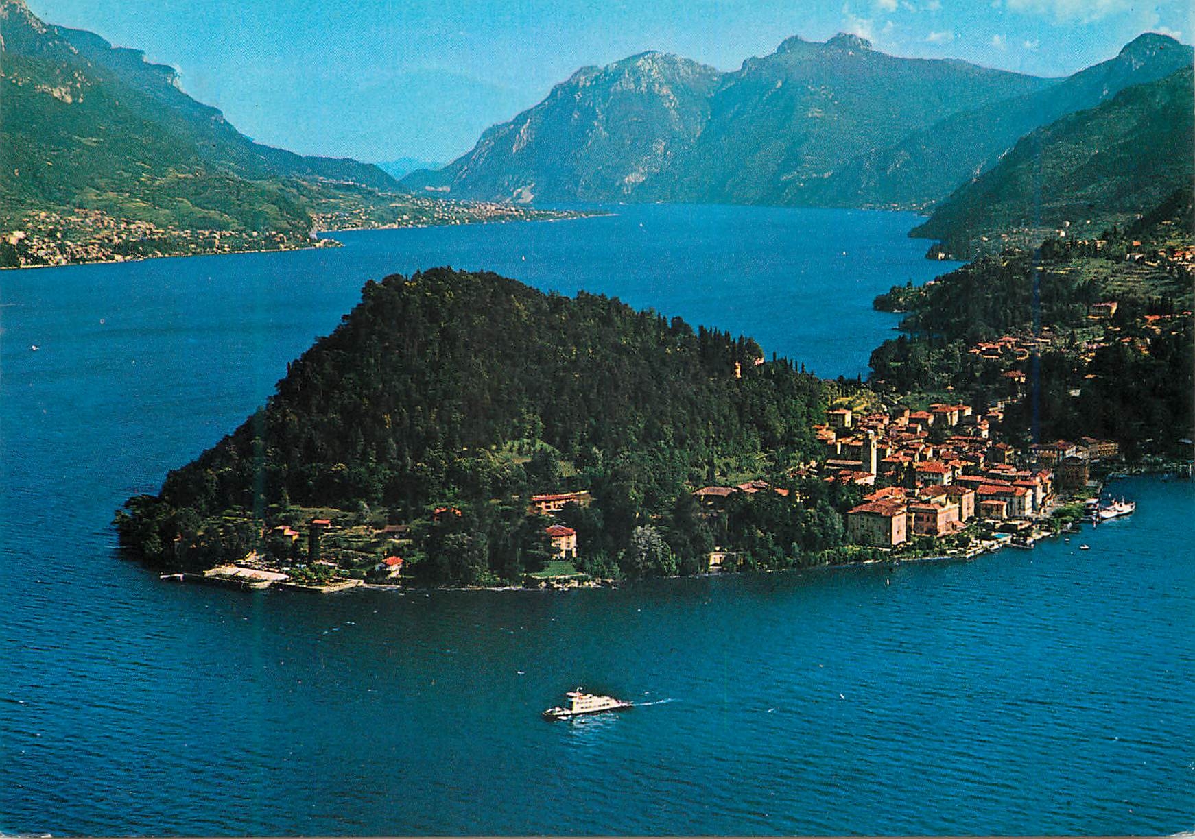 CPM Bellagio Lago di Como Vue aerienne du lac vers Lecco au fond les Corni di Canzo