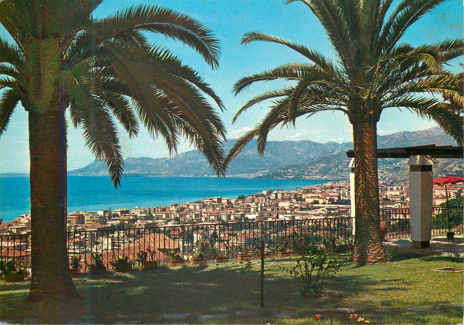 CPM Riviera dei Flori Bordighera Panorama