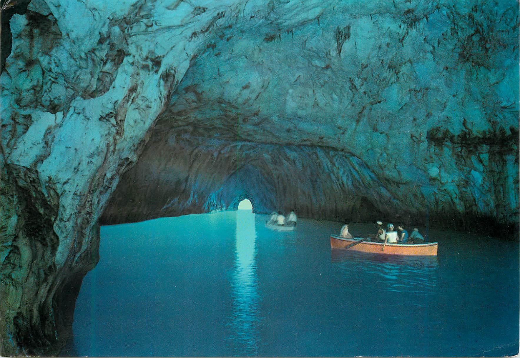 CPM Capri La Grotta Azure