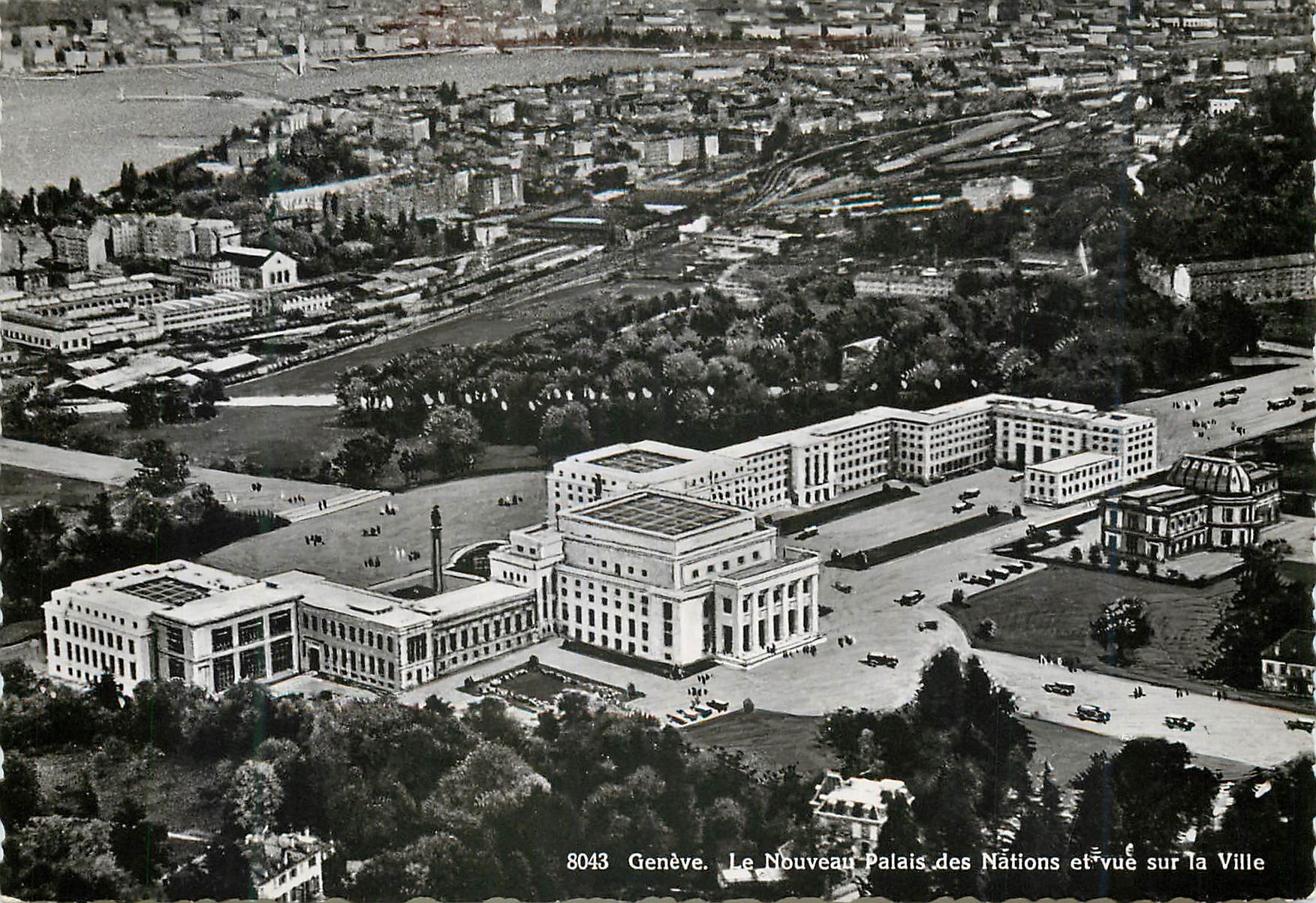 CPM Geneve Le Nouveau Palais des Nations et vue sur la Ville