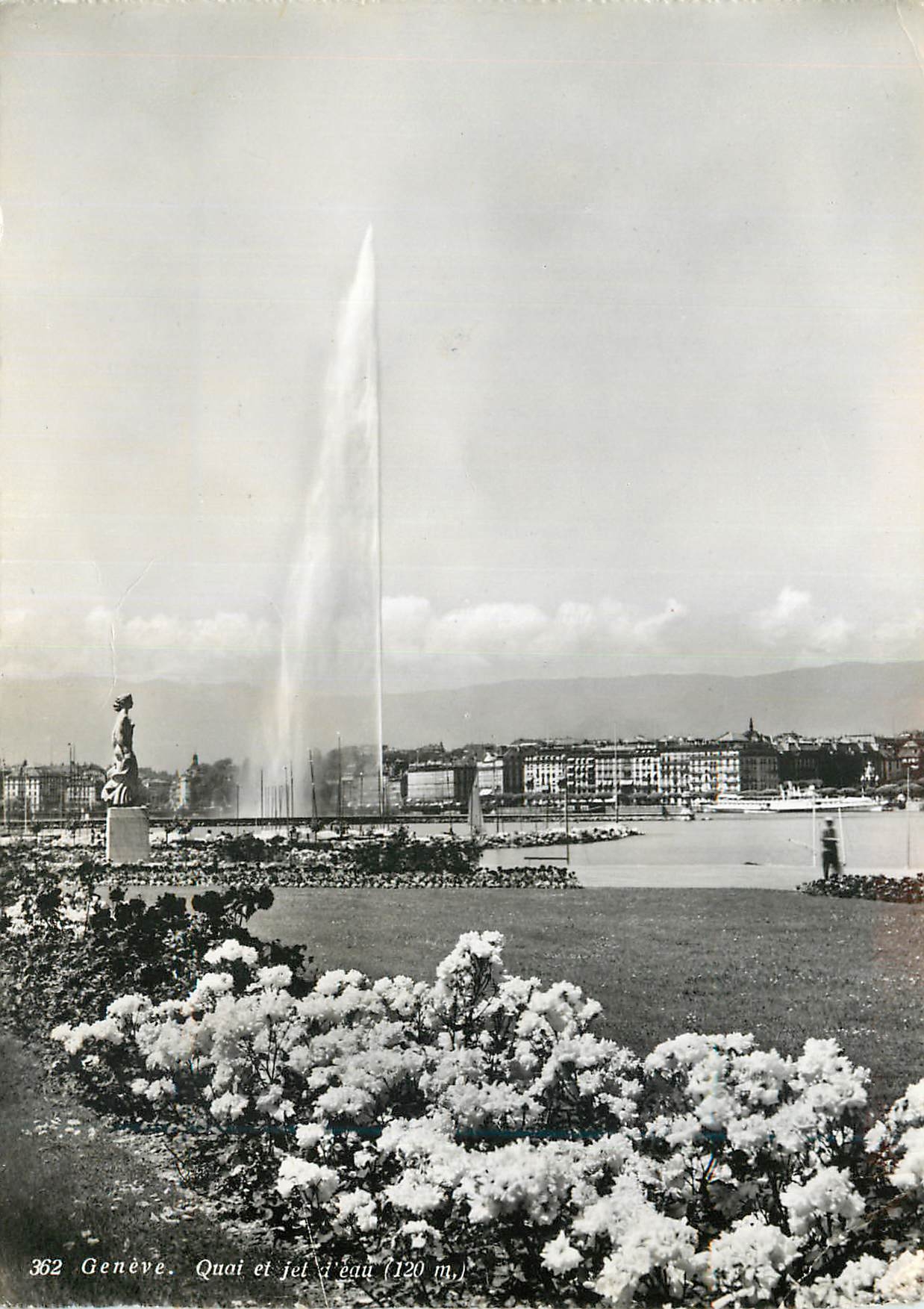 CPM Geneve Quai et jet d'eau
