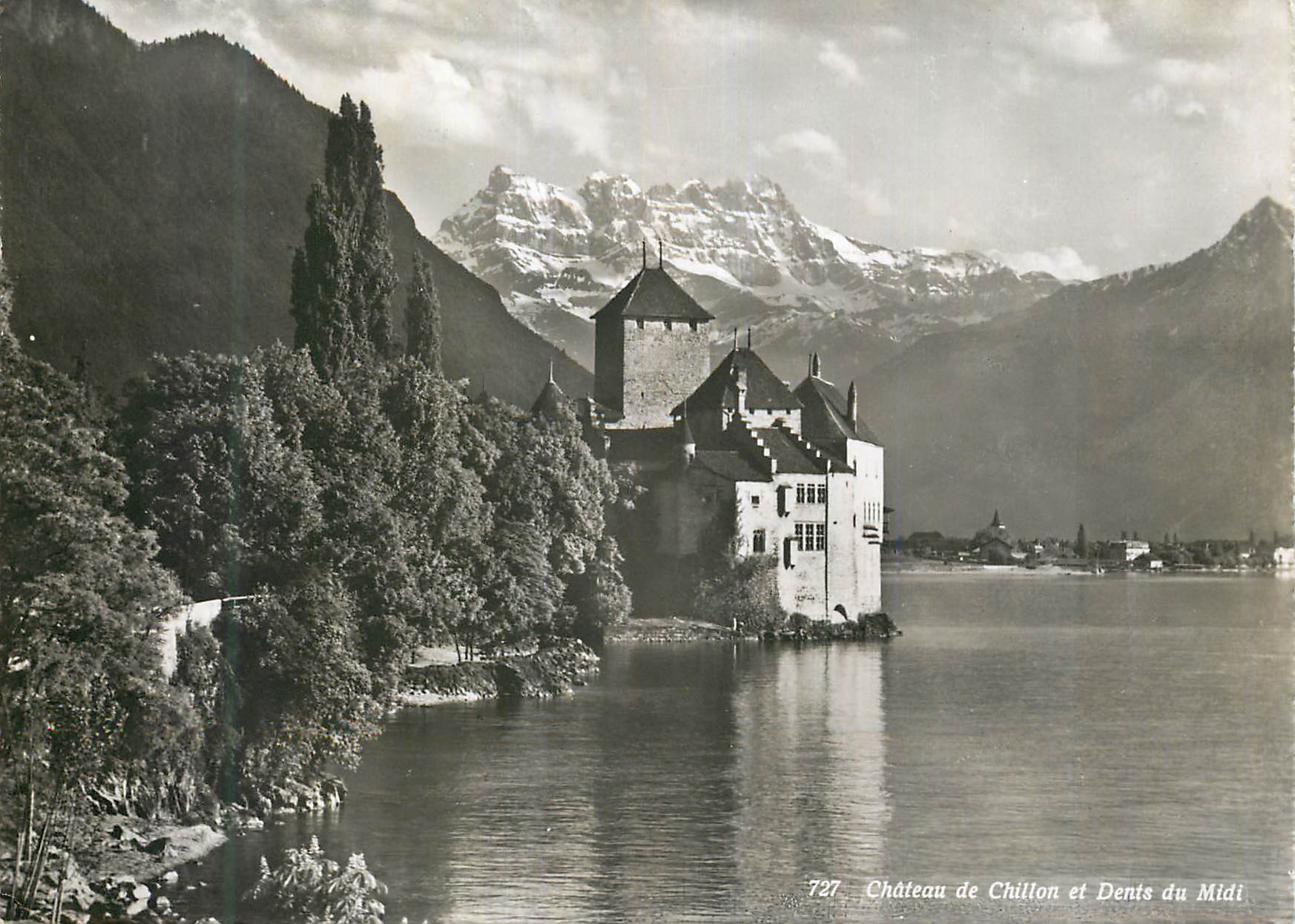 CPM Montreux Chateau de Chillon et Dents-du-Midi
