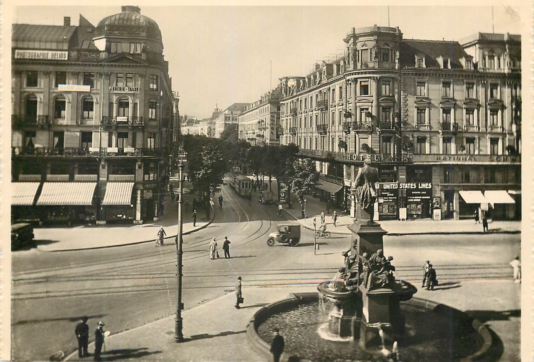 Zurich, Bahnhofplatz & Bahnhofstrasse — photographie — Echte Fotografie n°201
