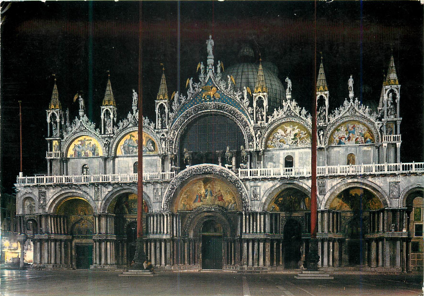 CPM Venezia la nuit Basilique de Saint-Marc