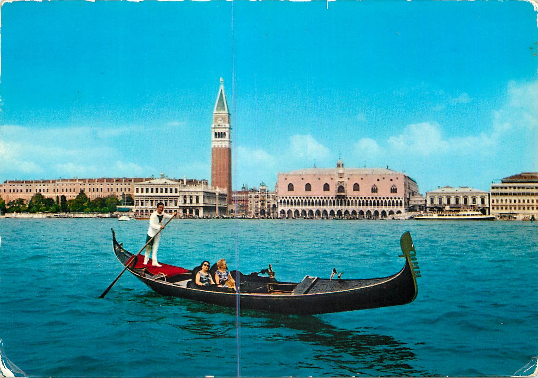 CPM Venezia Basilique de Saint-Marc et Tour de l'Horloge