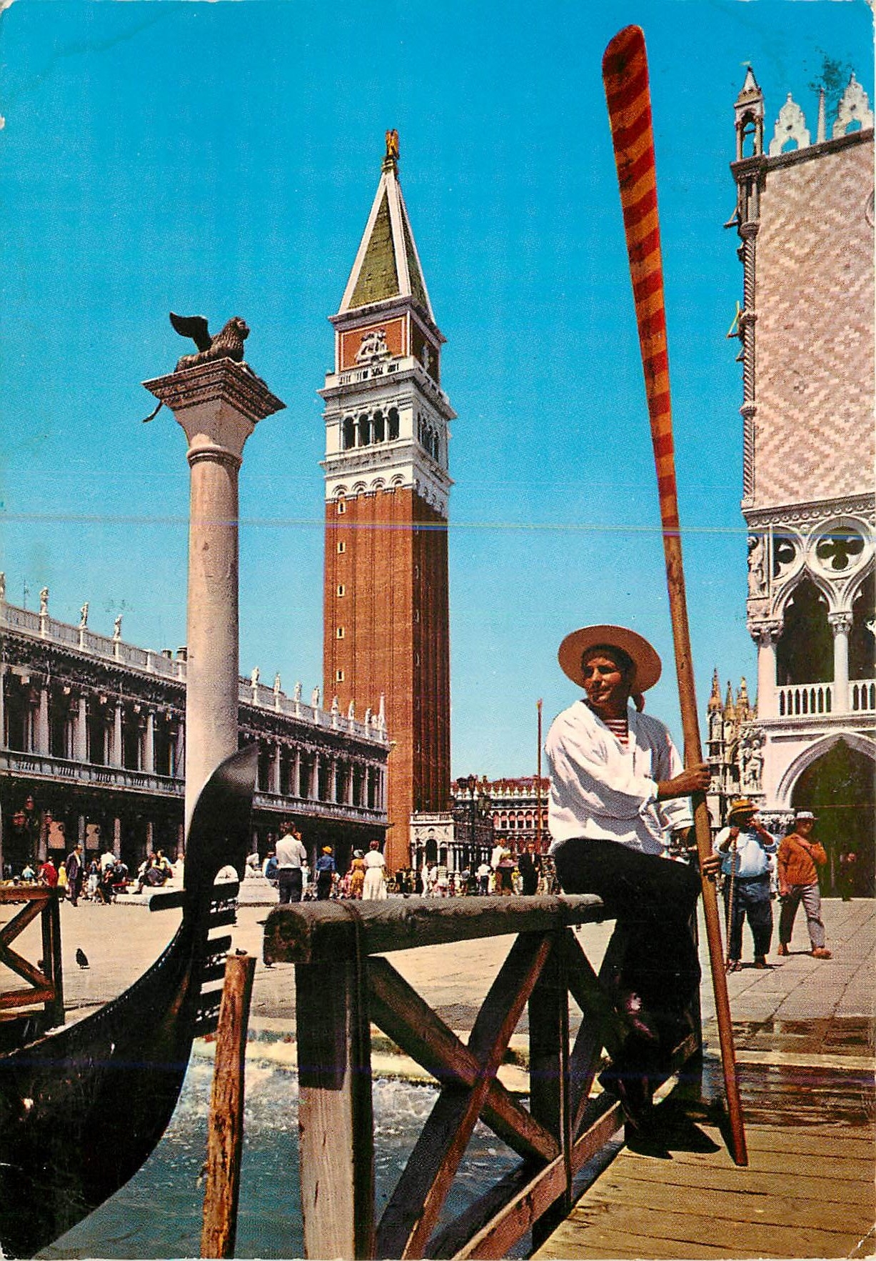 CPM Venezia Grand Canal Ca Fascari et le Nouveau Canal