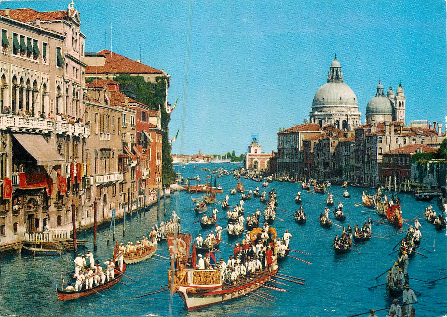 CPM Venezia Place Saint-Marc vue aerienne