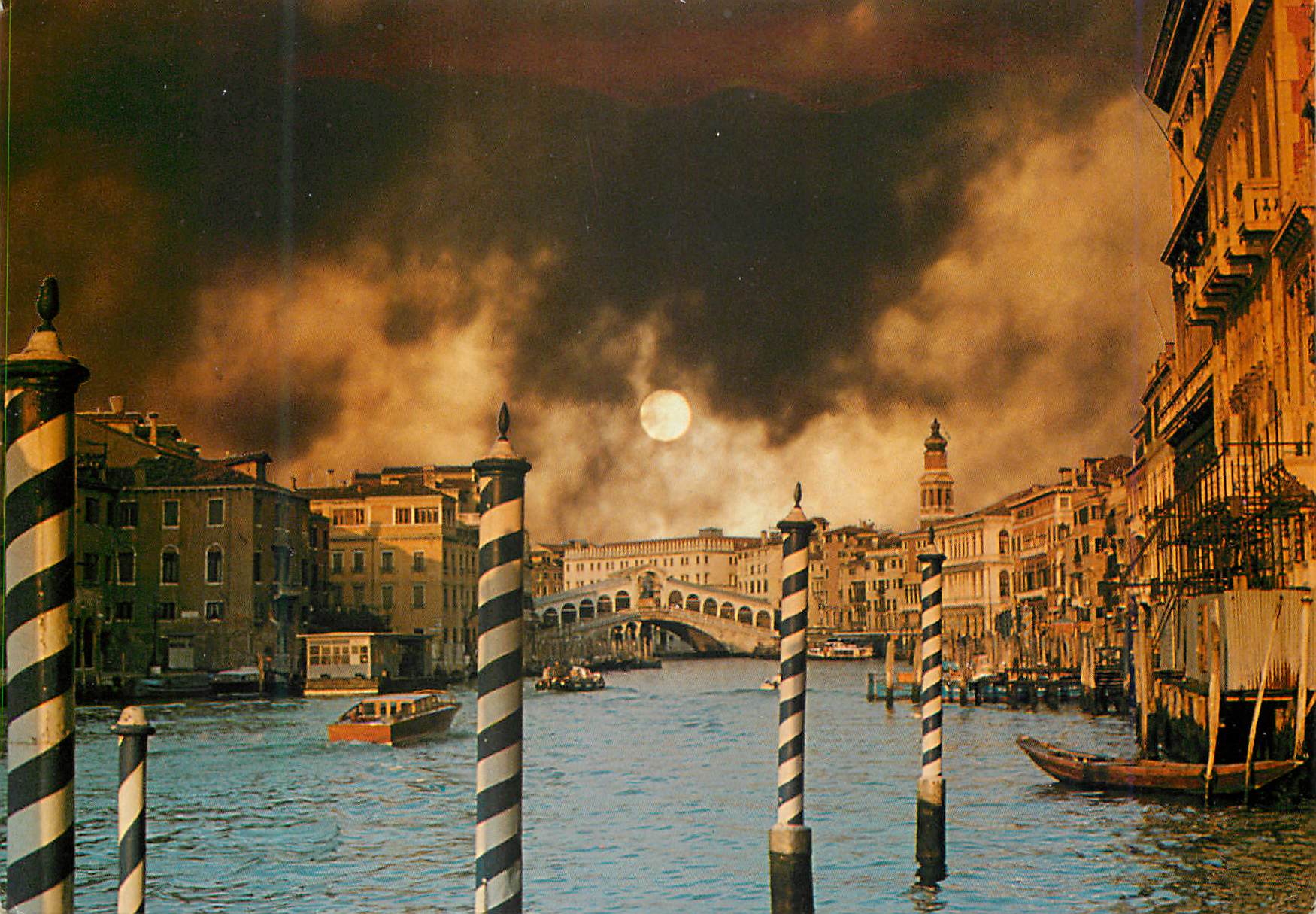 CPM Venezia Le Grand Canal Pont du Rialto