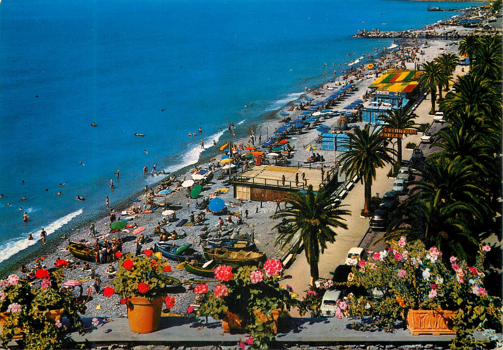 CPM Ventimiglia Promenade le long de la mer et plage