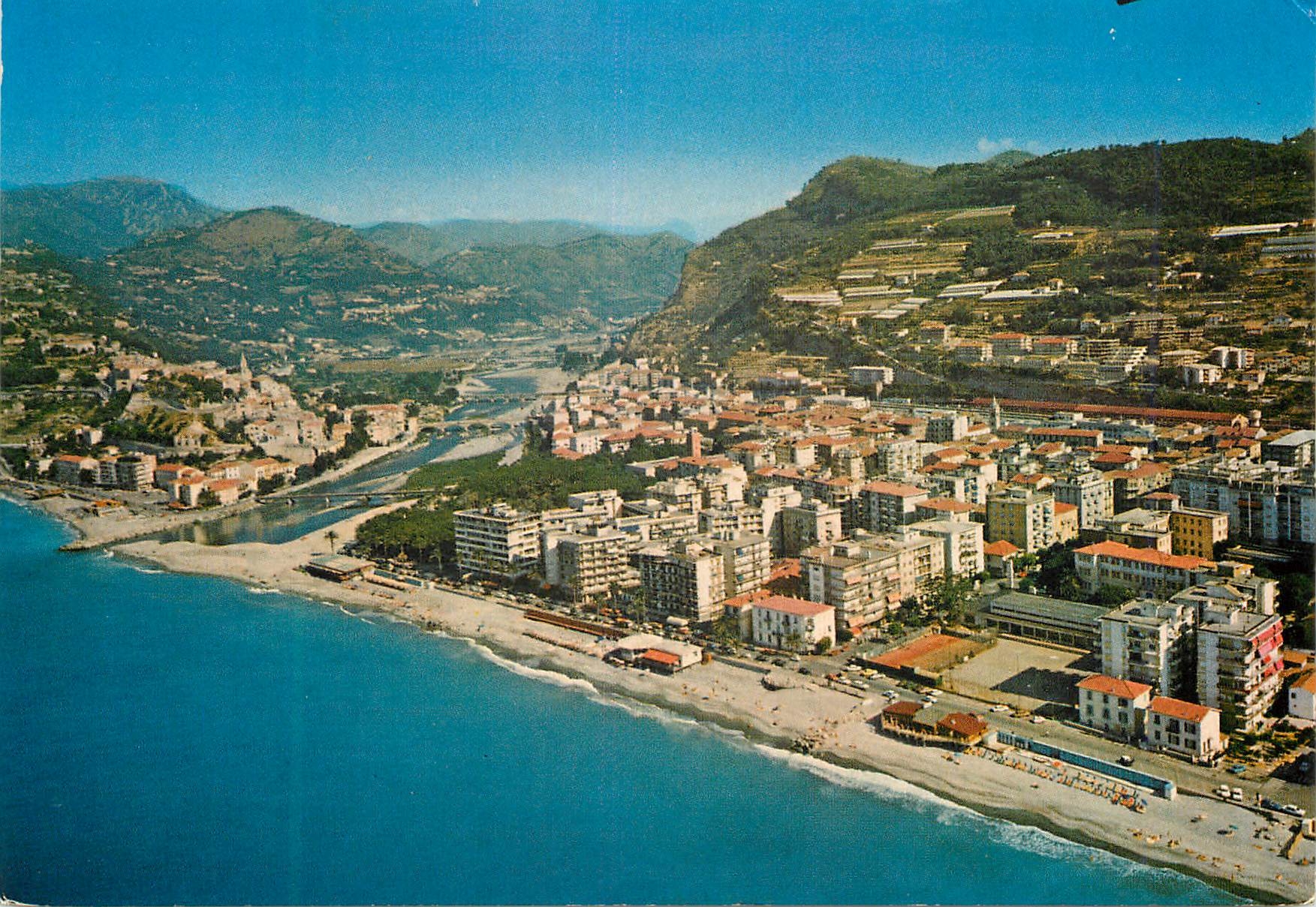 CPM Ventimiglia Riviera Dei Fiori Panorama de l'avion avec la Vallee Roja sur le fond