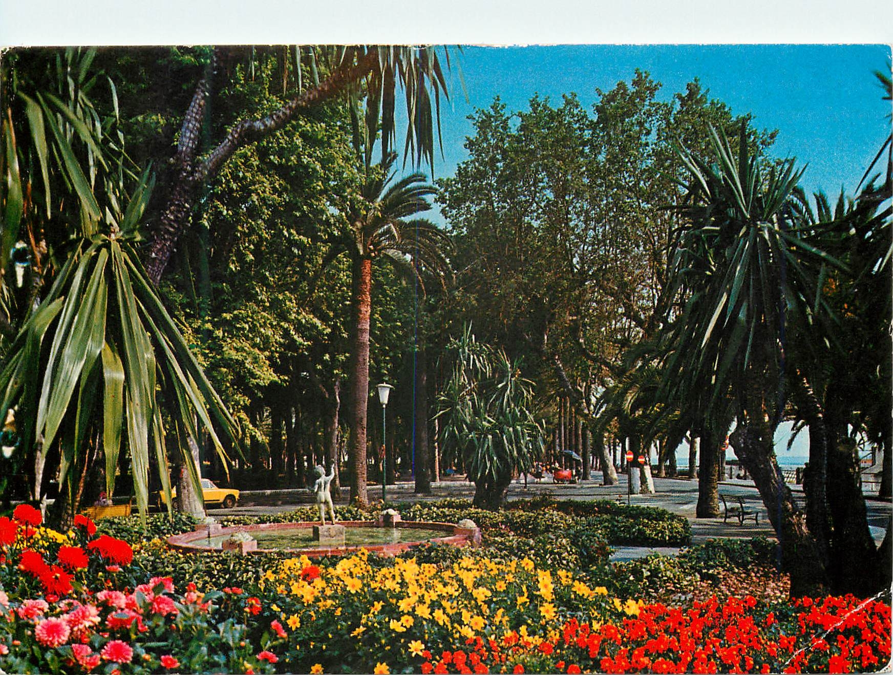 CPM Ventimiglia Riviera Dei Fiori Jardin publiques