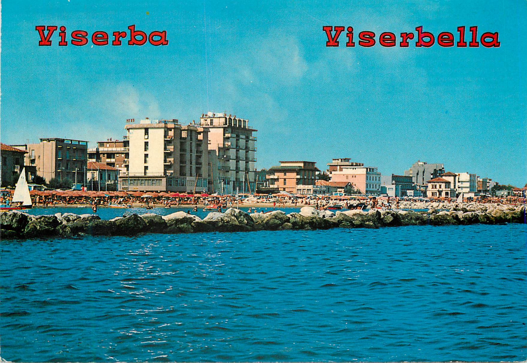 CPM Viserba Hotels et plage vu de la mer