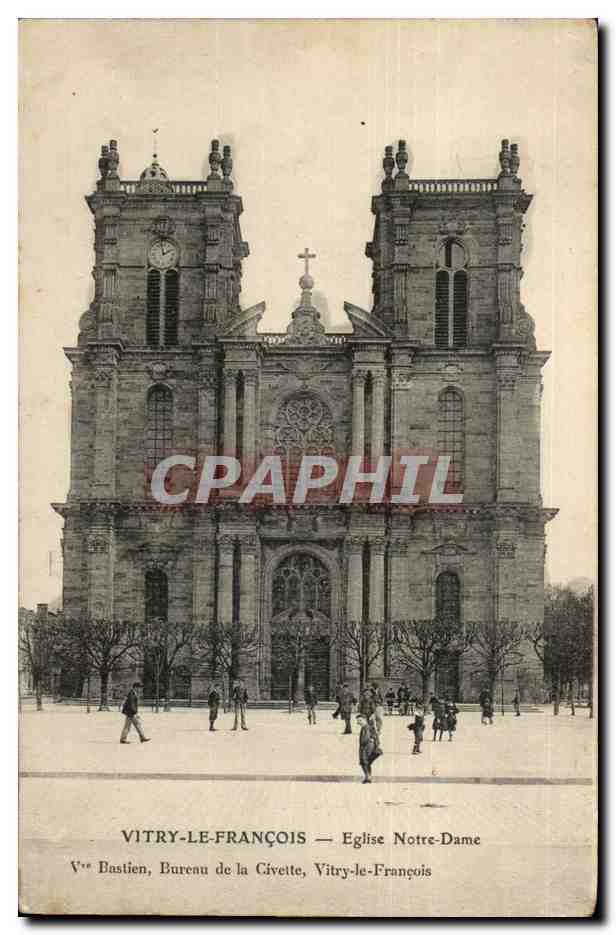 Vitry le Francois CPA Eglise Notre DAme