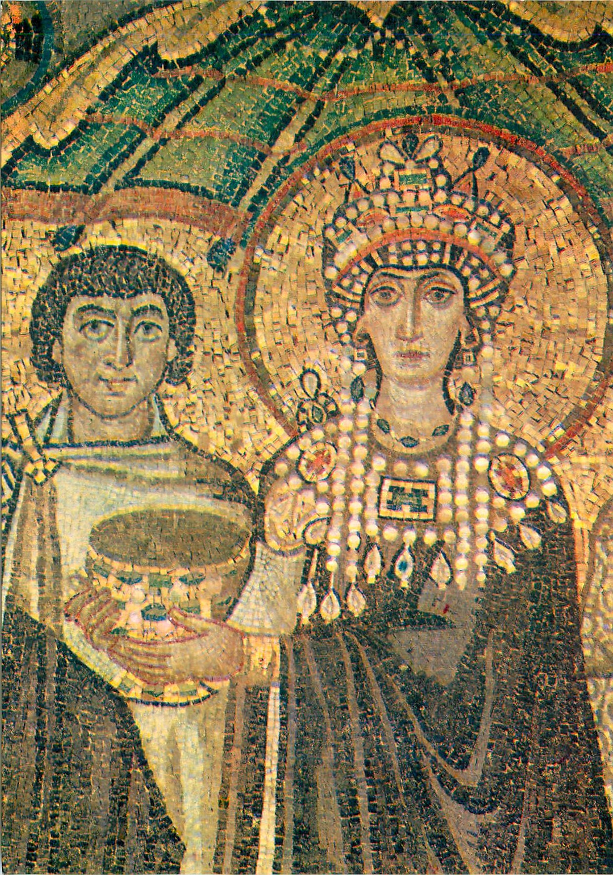 CPM Ravenna s vitale l'emperesse teodore (mosaique du VI s)