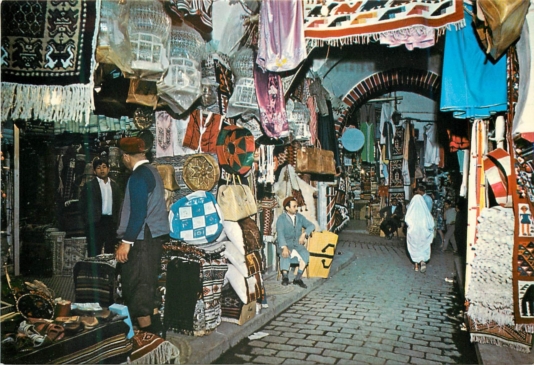 CPM Tunis souk des etoffes cloth souk (market)