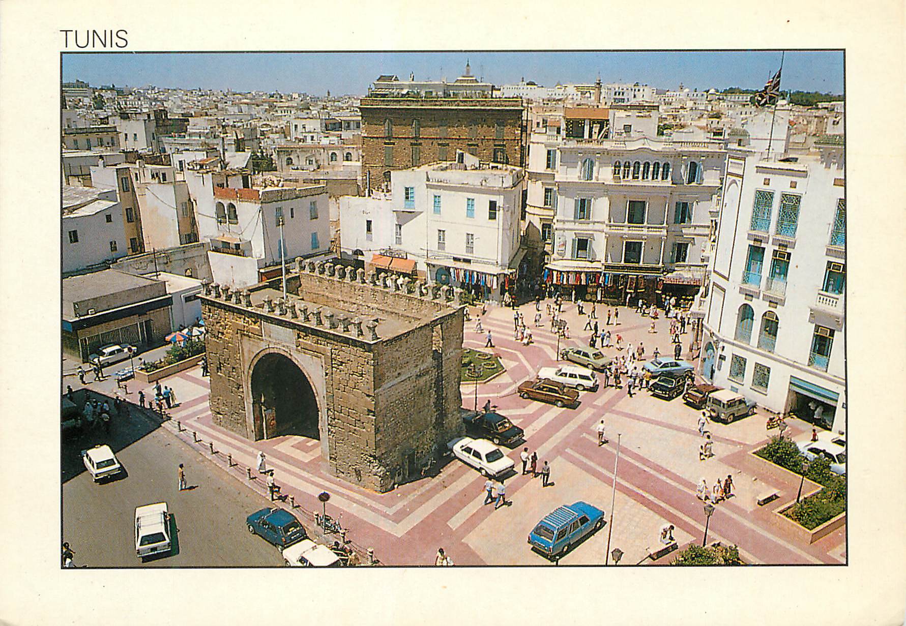 CPM Tunis la porte de france