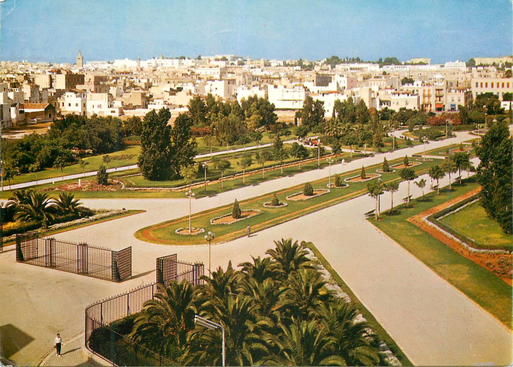 CPM Tunis jardin habib thameur