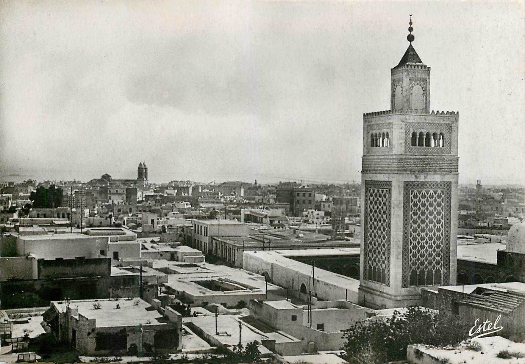 CPM Tunis vue generale et grande mosquee