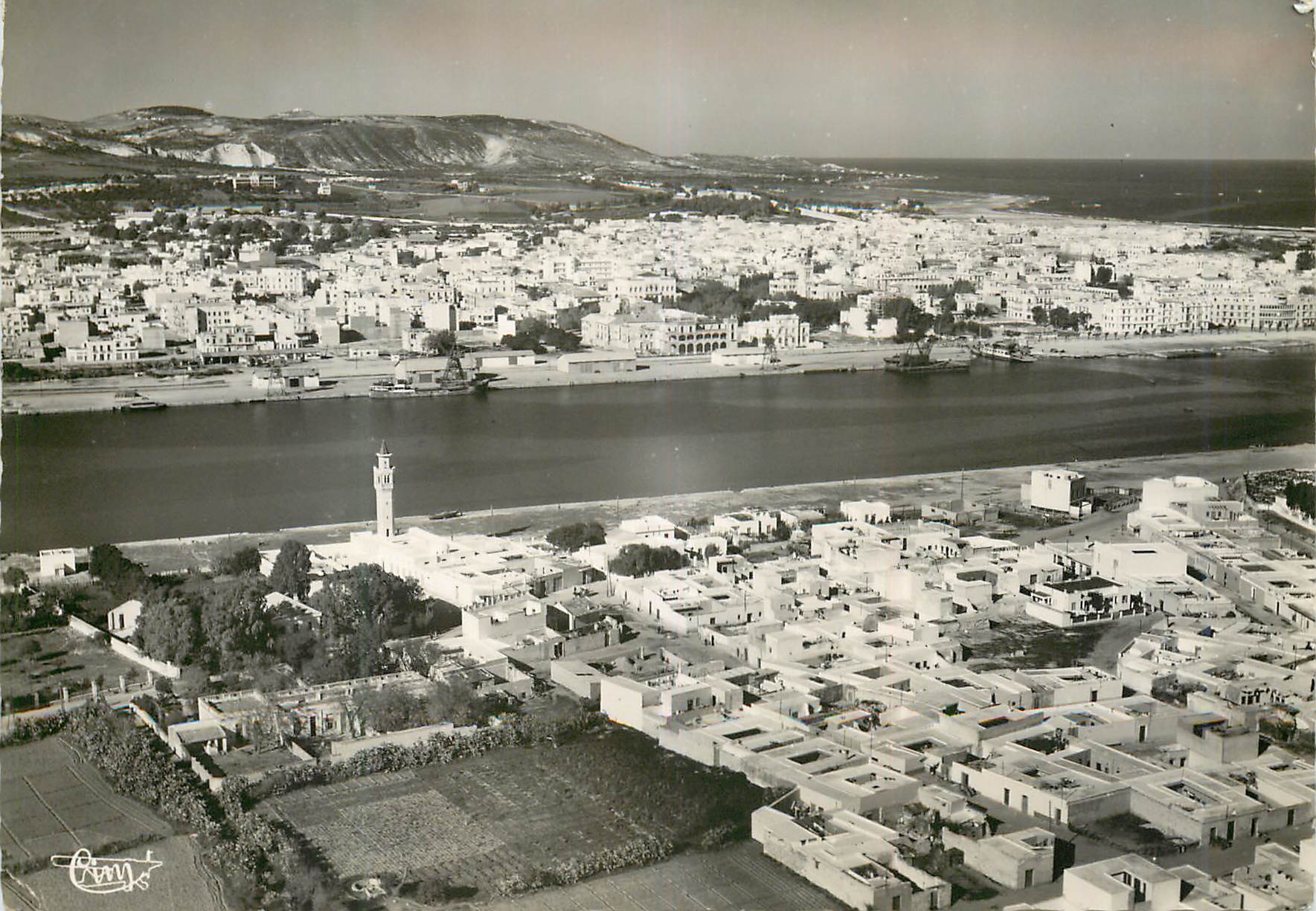 CPM Bizerte (tunisie) vue aerienne sur bizerte et menzel abderrhaman