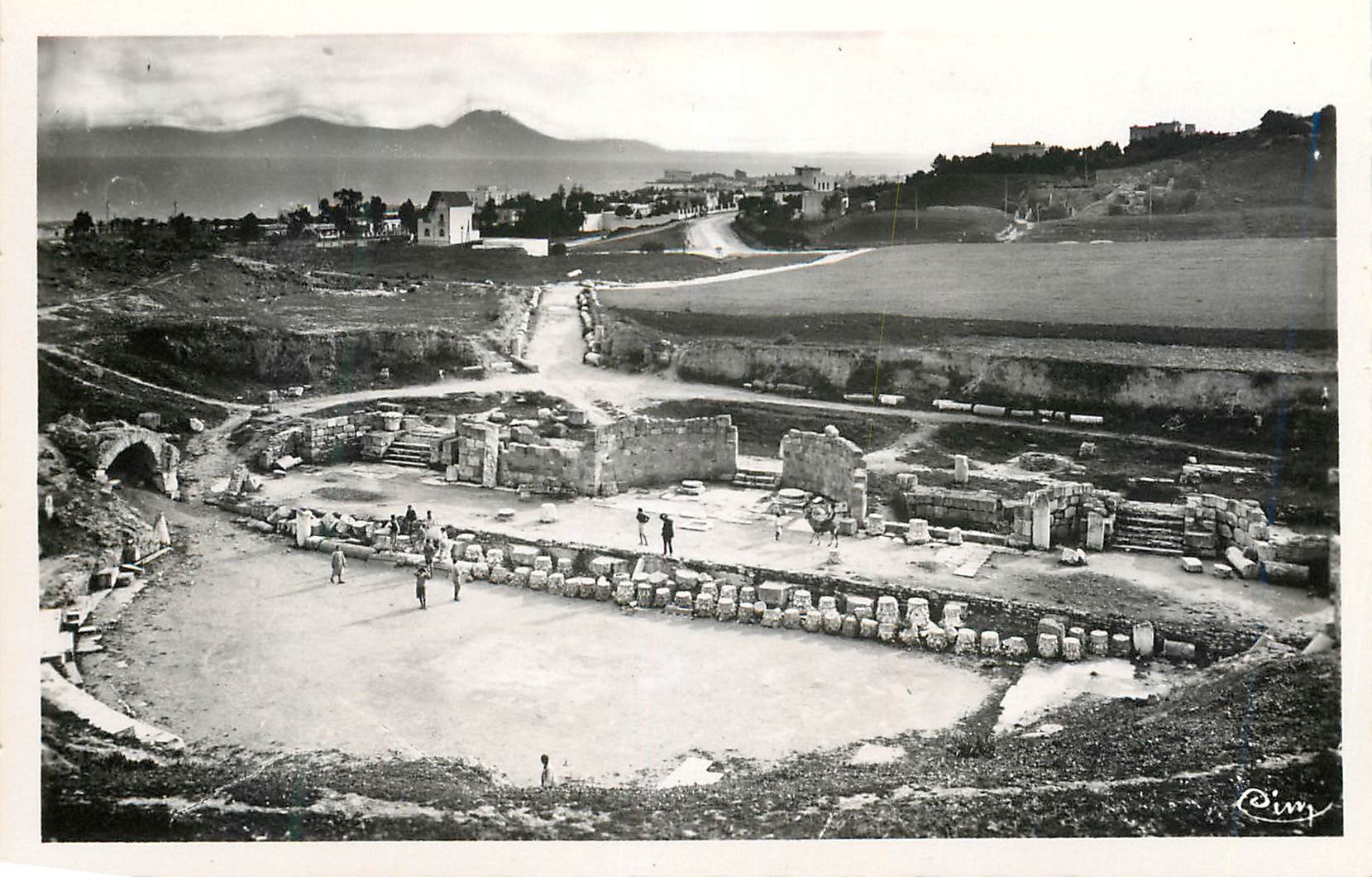 CPM Carthage (tunisie) ruines de l'amphitheatre