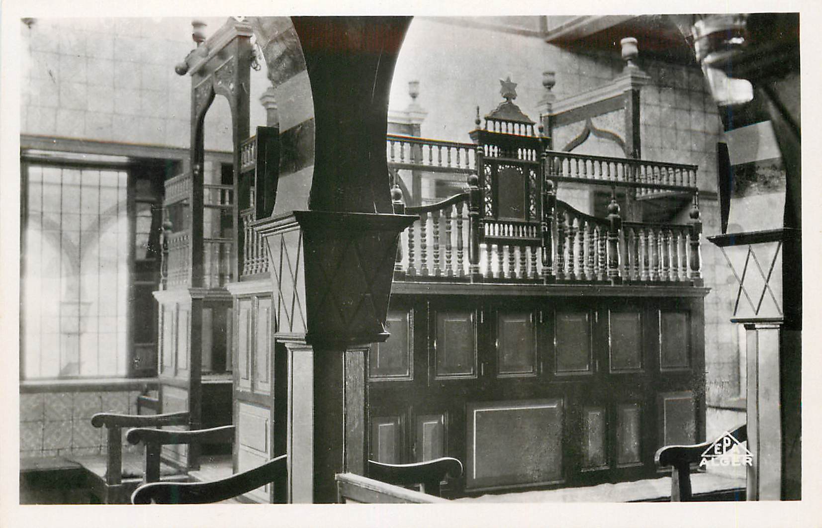 CPM Ile de djerba houmt souk interieur de la synagogue de la hara
