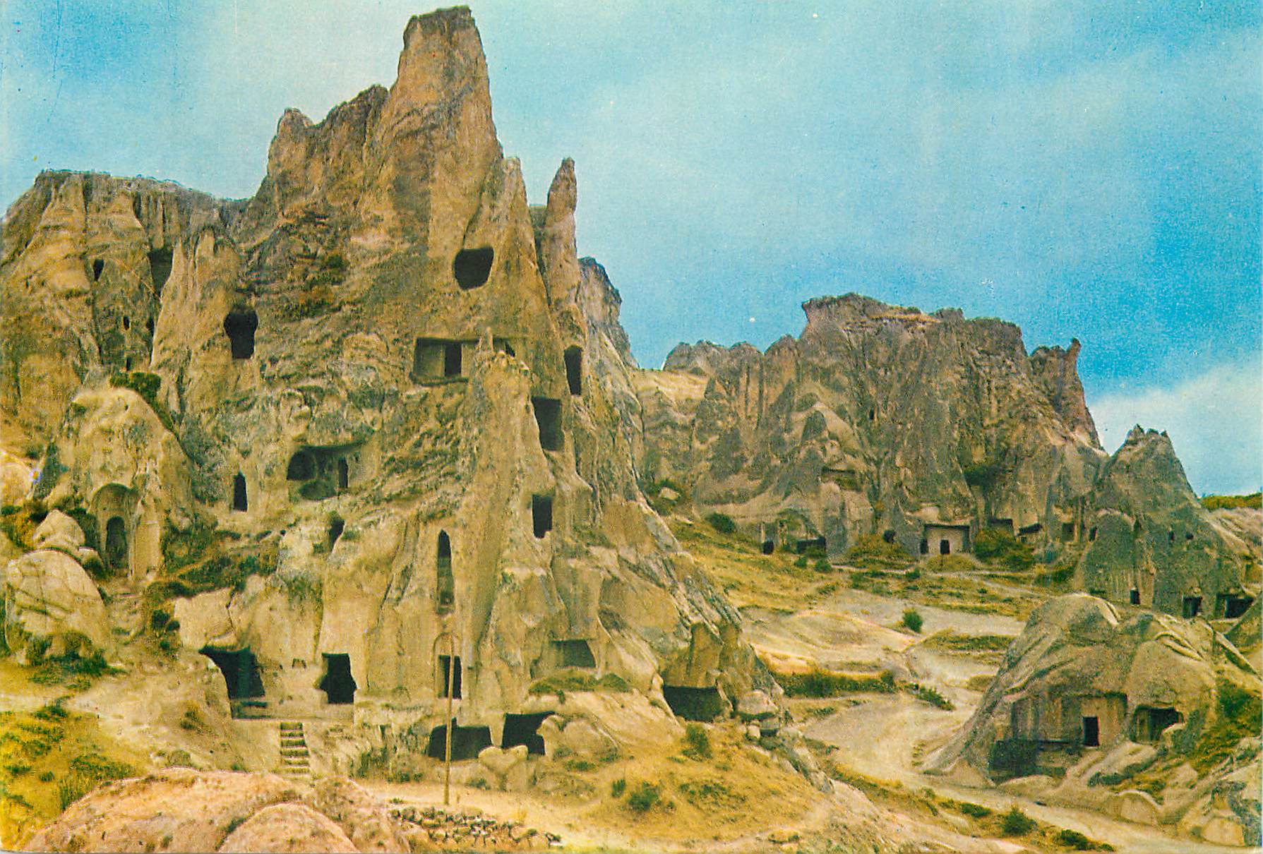 CPM Turkey kayalar indice the firt christian's reluges into the rocks (nea urgup)