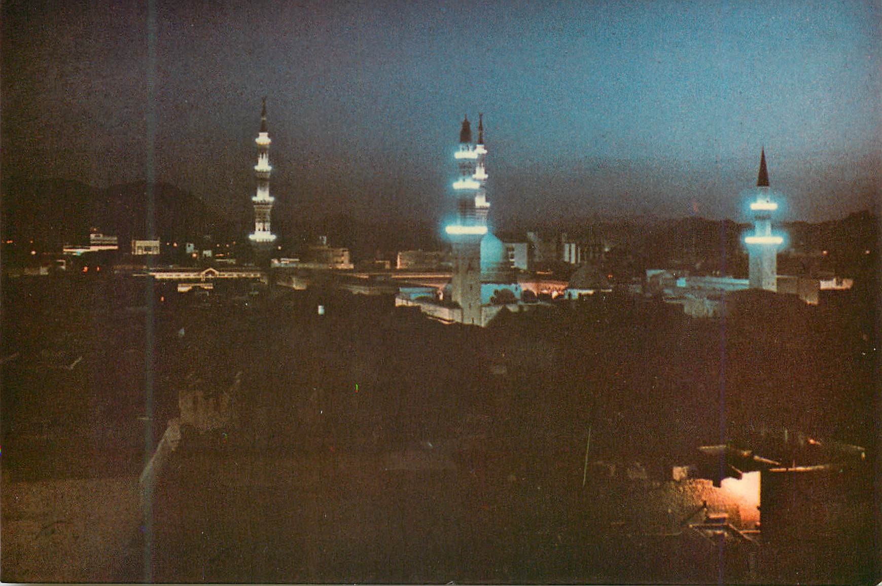 CPM Turkey The Minerates of the Prophet's Mosque at Night
