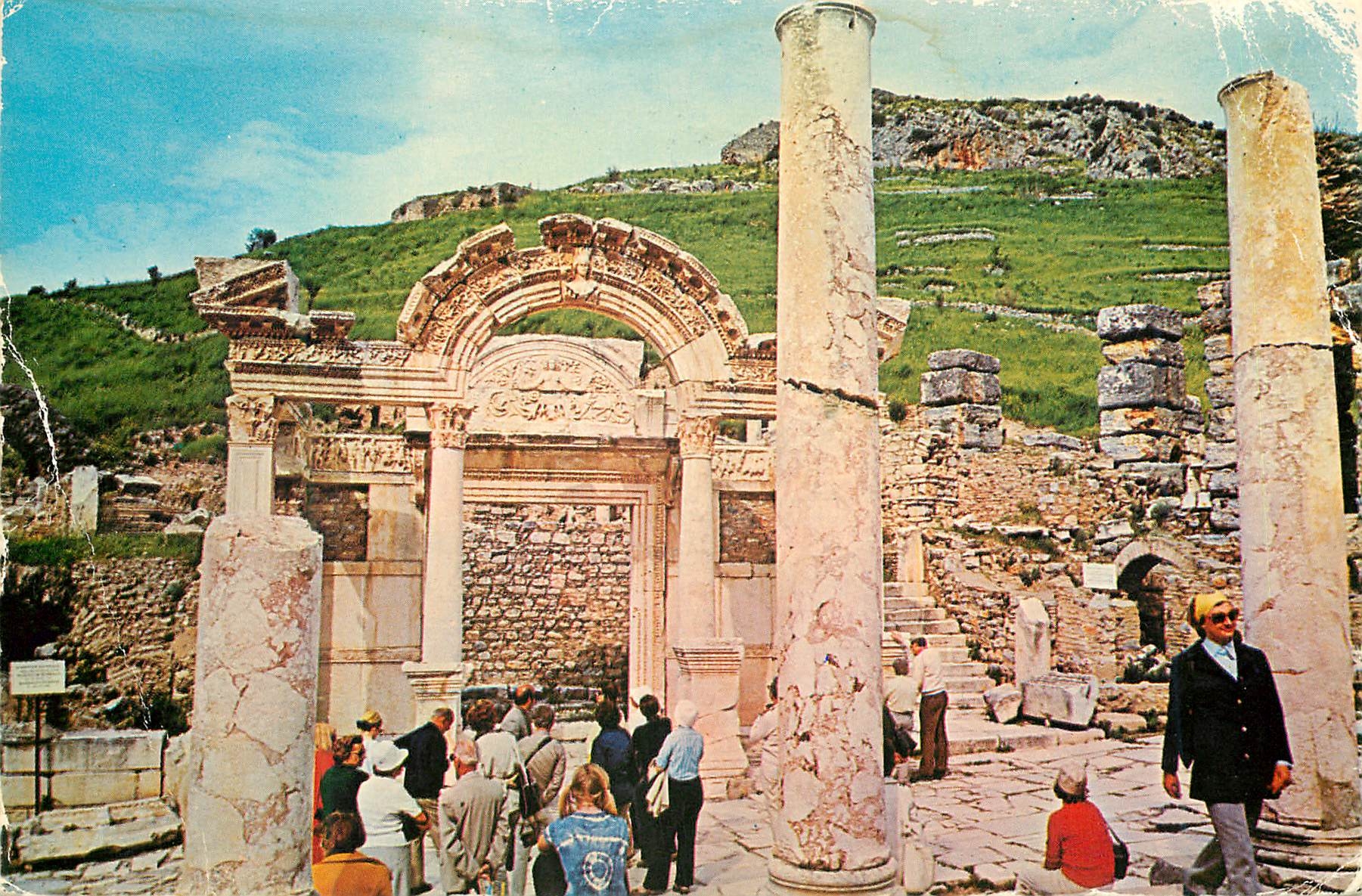 CPM Turkey Ephesus Temple d'Adrien